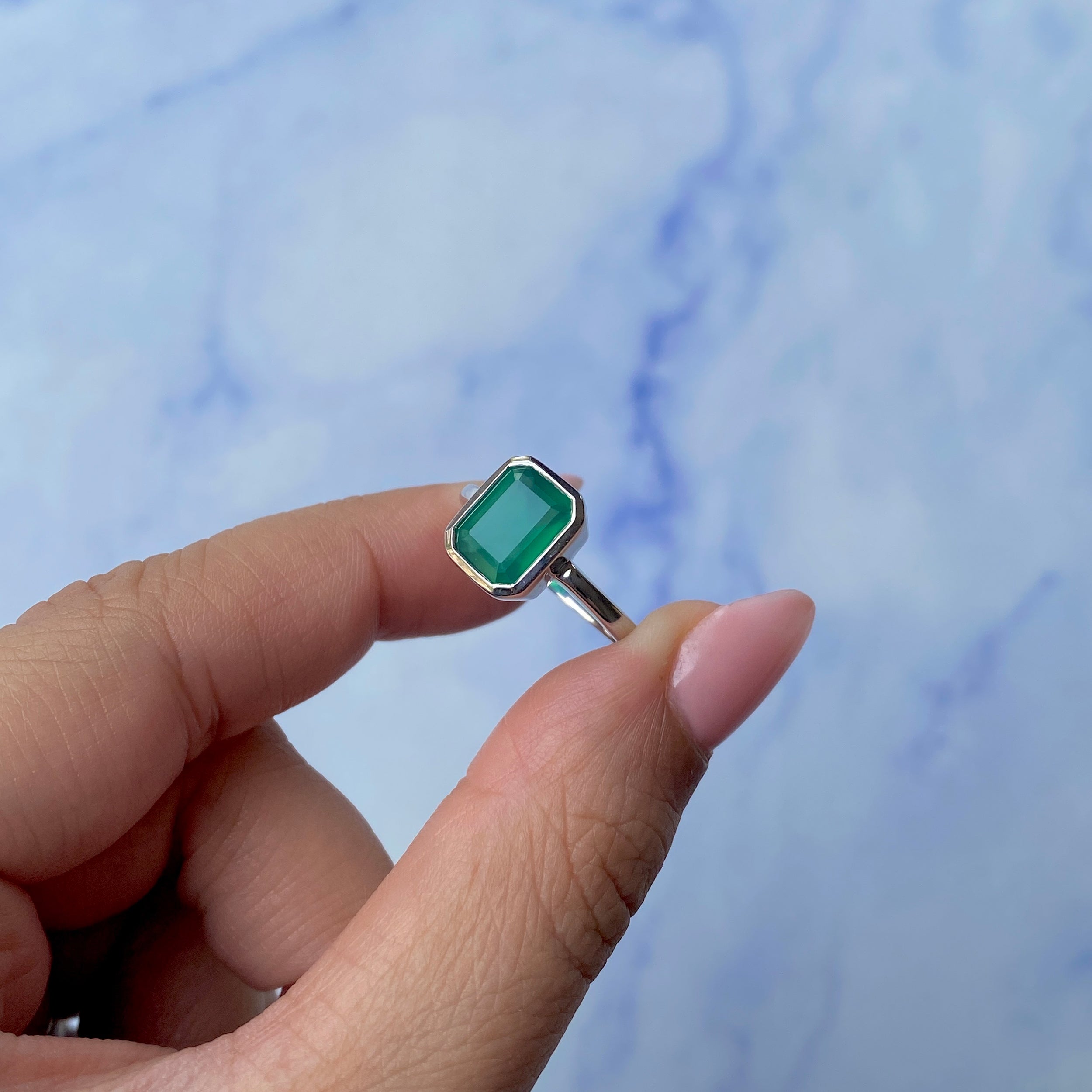 Green Onyx Ring-(GRO-SR-250.)