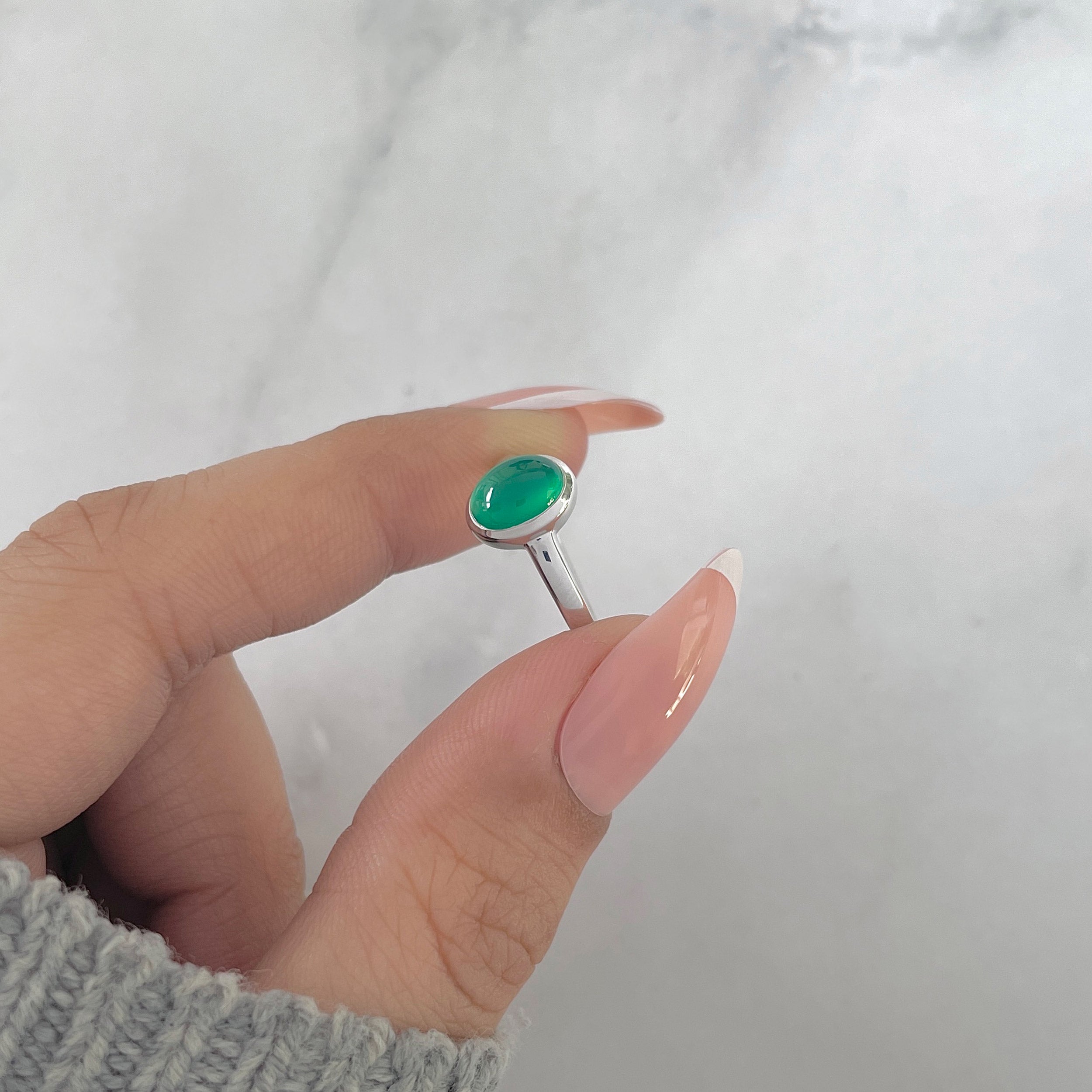 Green Onyx Ring-(GRO-SR-2513.)