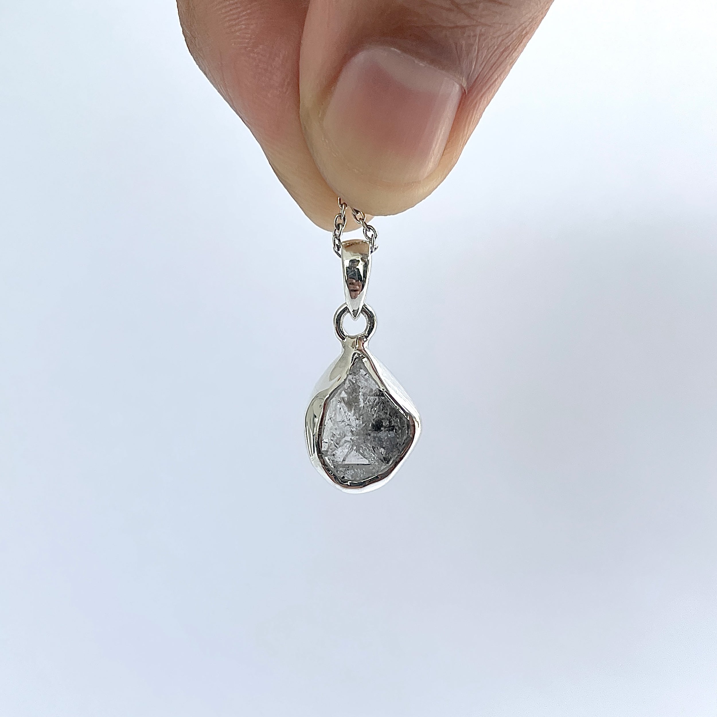 Herkimer Diamond Pendant-(HKD-P-29.)