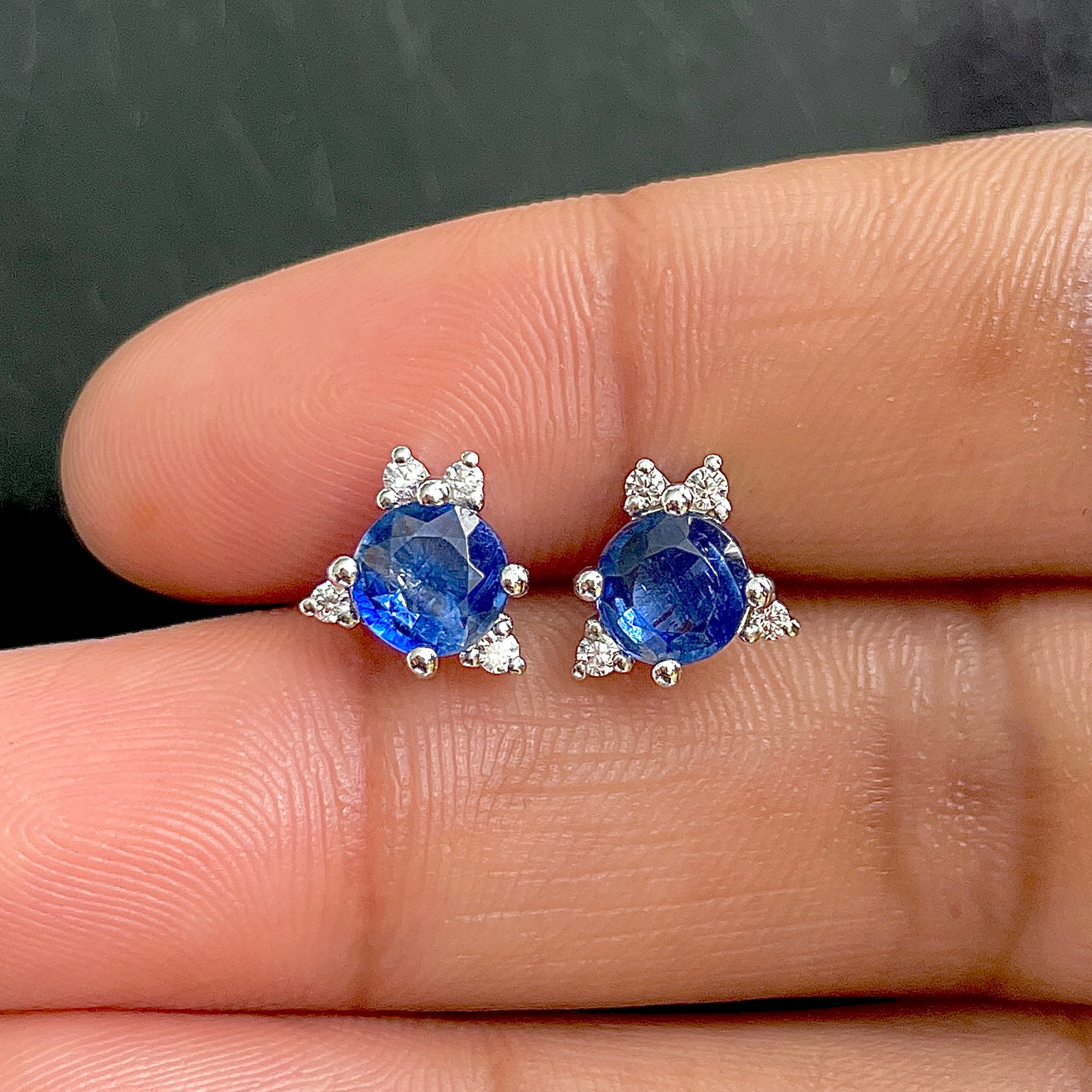 Kyanite Stud Earrings-(KYN-SE-1260.)