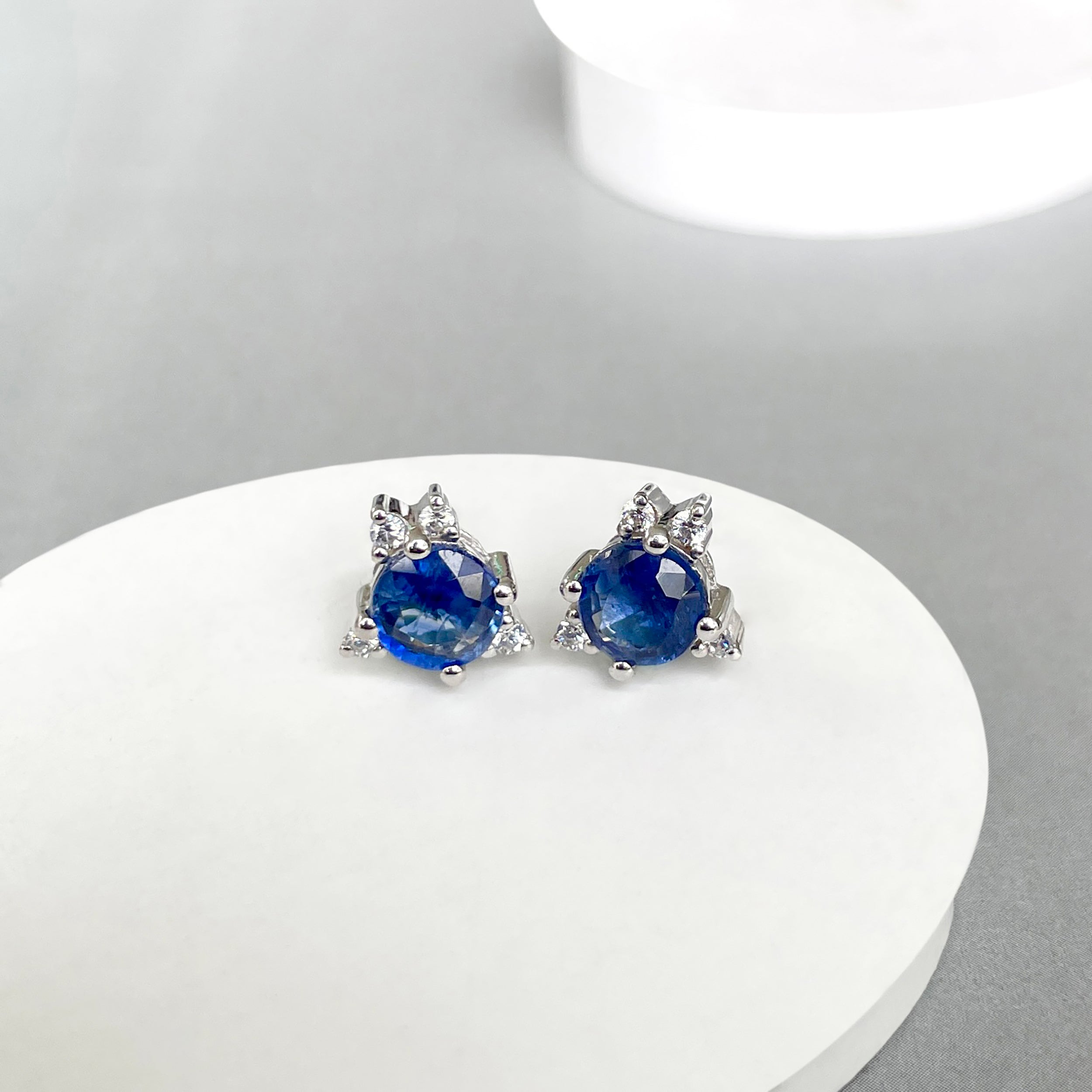 Kyanite Stud Earrings-(KYN-SE-1260.)