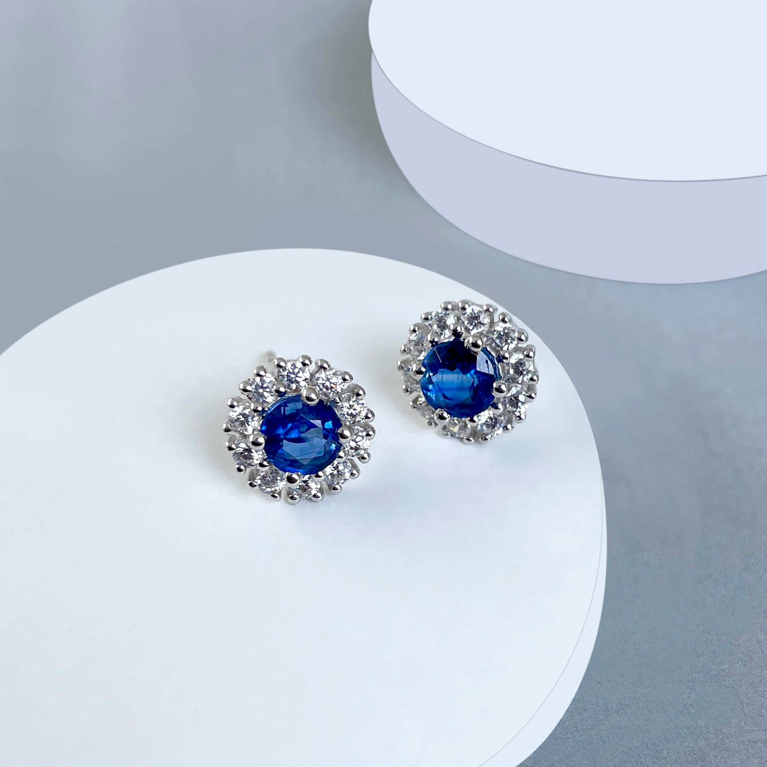 Kyanite Stud Earrings-(KYN-SE-1268.)