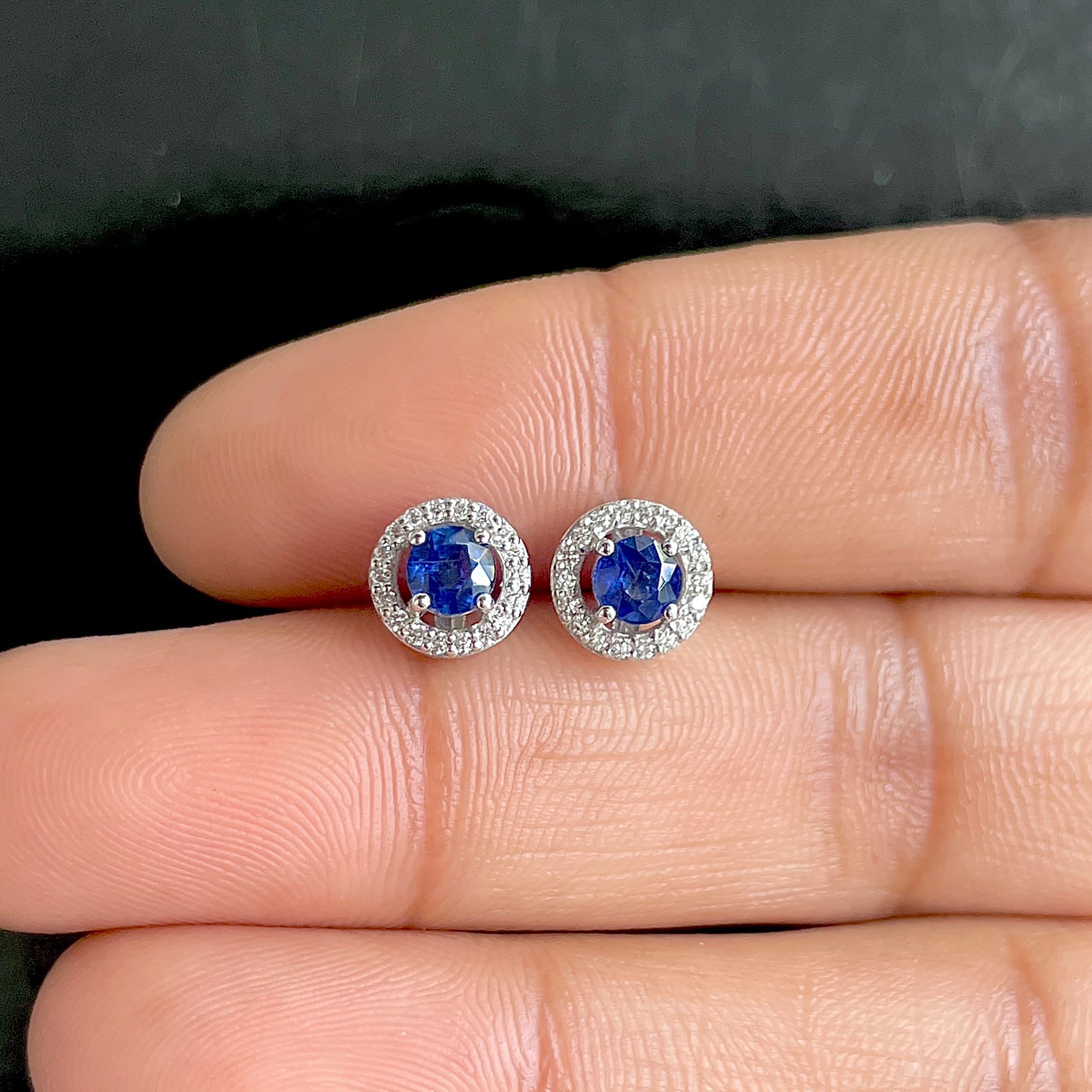 Kyanite Stud Earrings-(KYN-SE-985.)