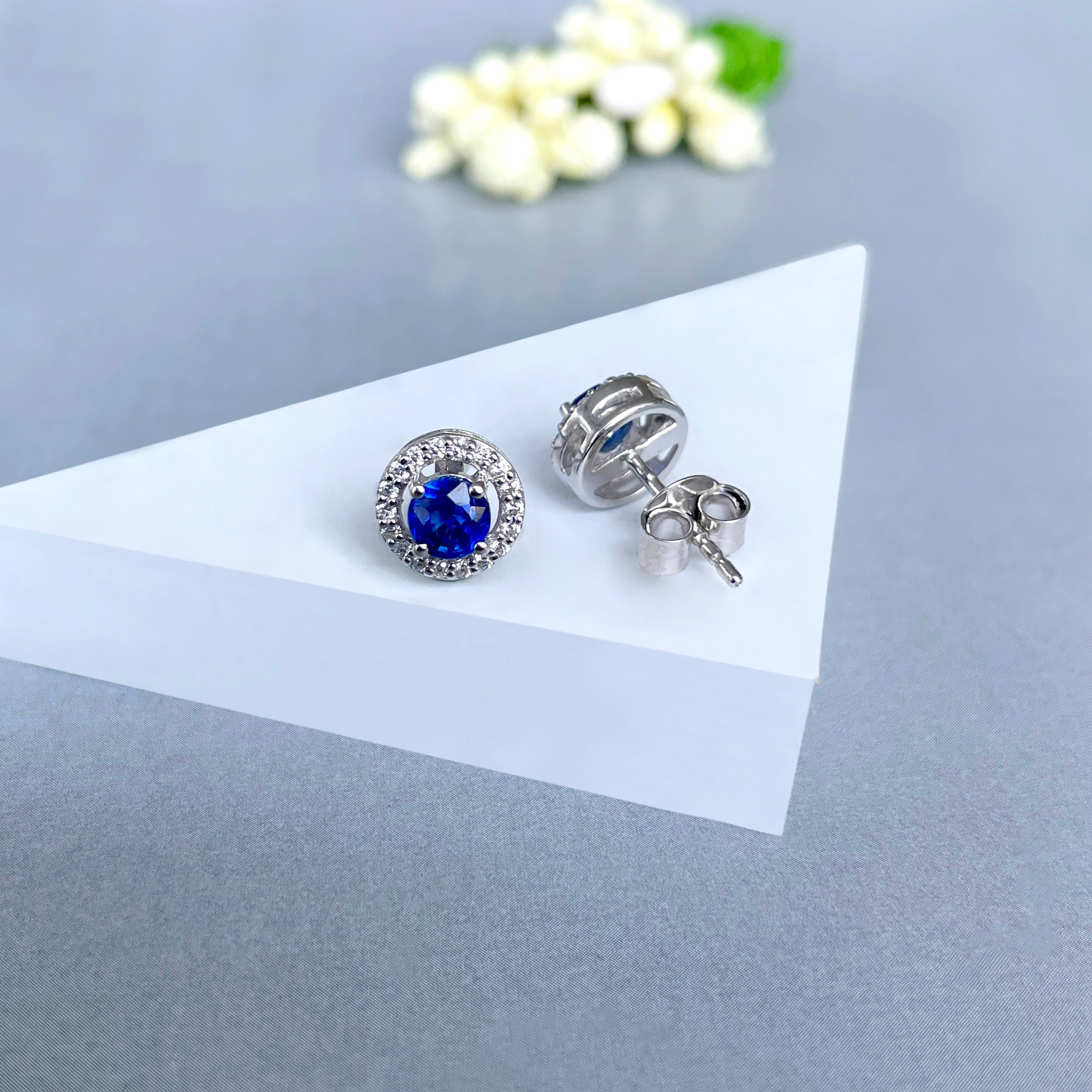 Kyanite Stud Earrings-(KYN-SE-985.)