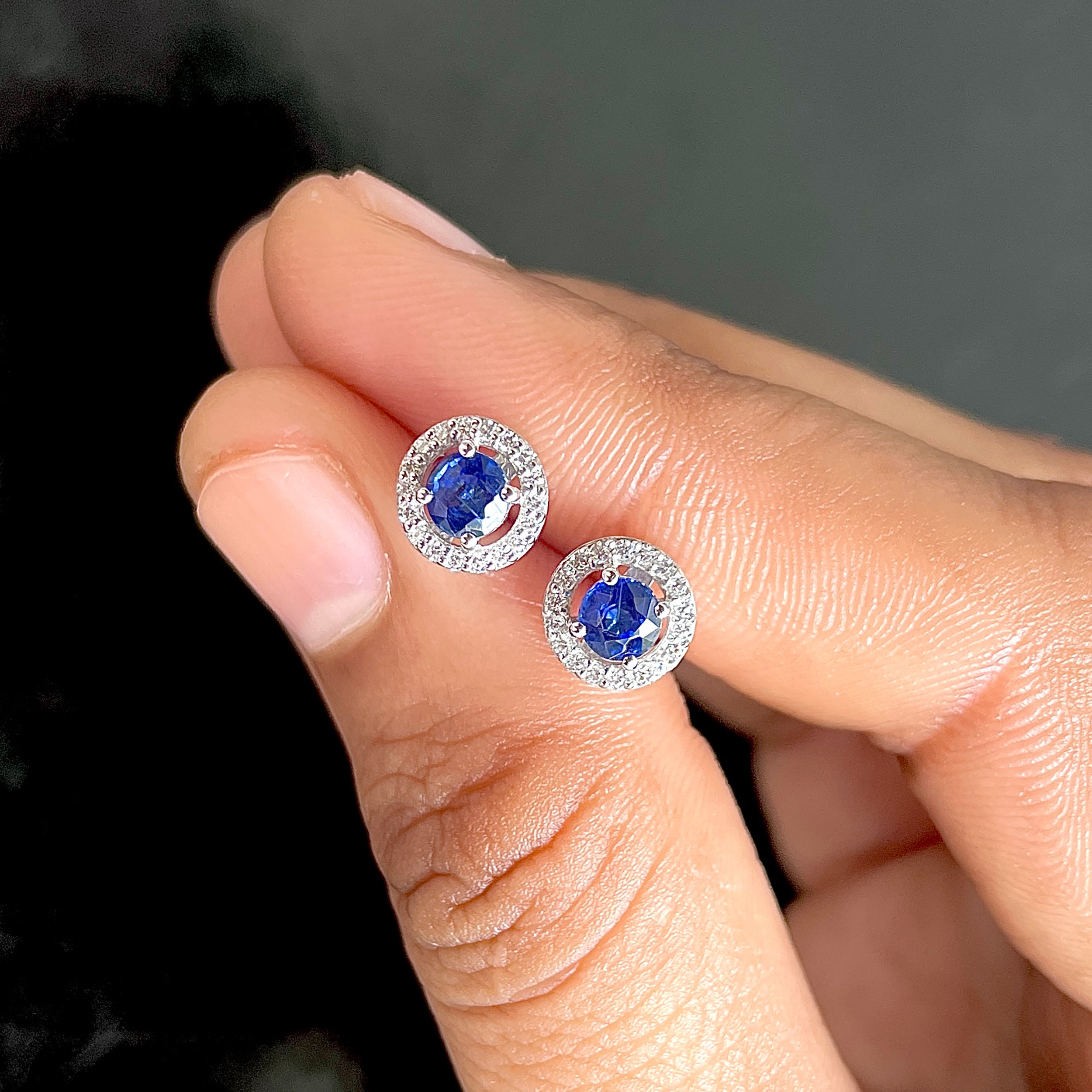 Kyanite Stud Earrings-(KYN-SE-985.)