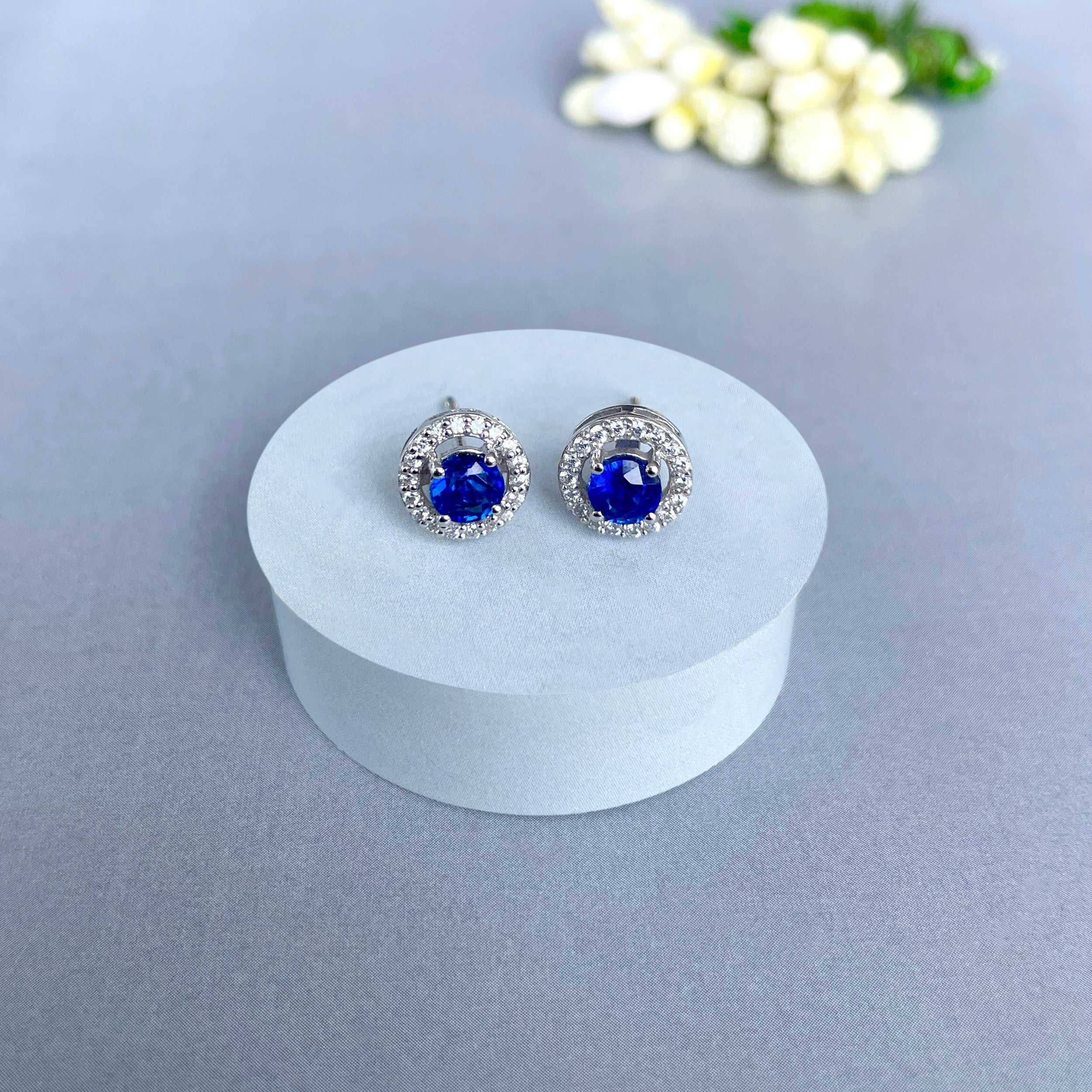 Kyanite Stud Earrings-(KYN-SE-985.)
