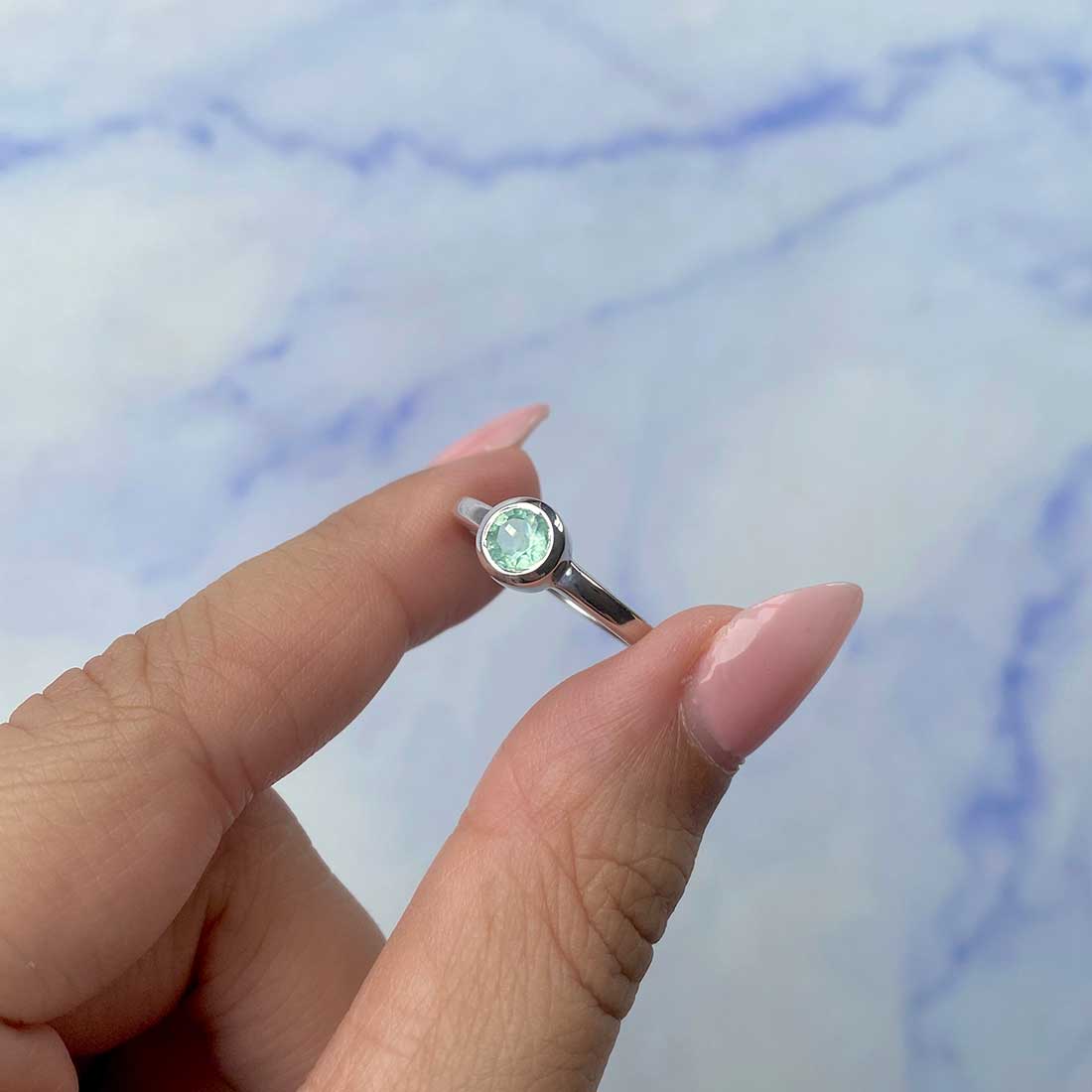 Green Kyanite Ring-(KYN-SR-4029-G.)