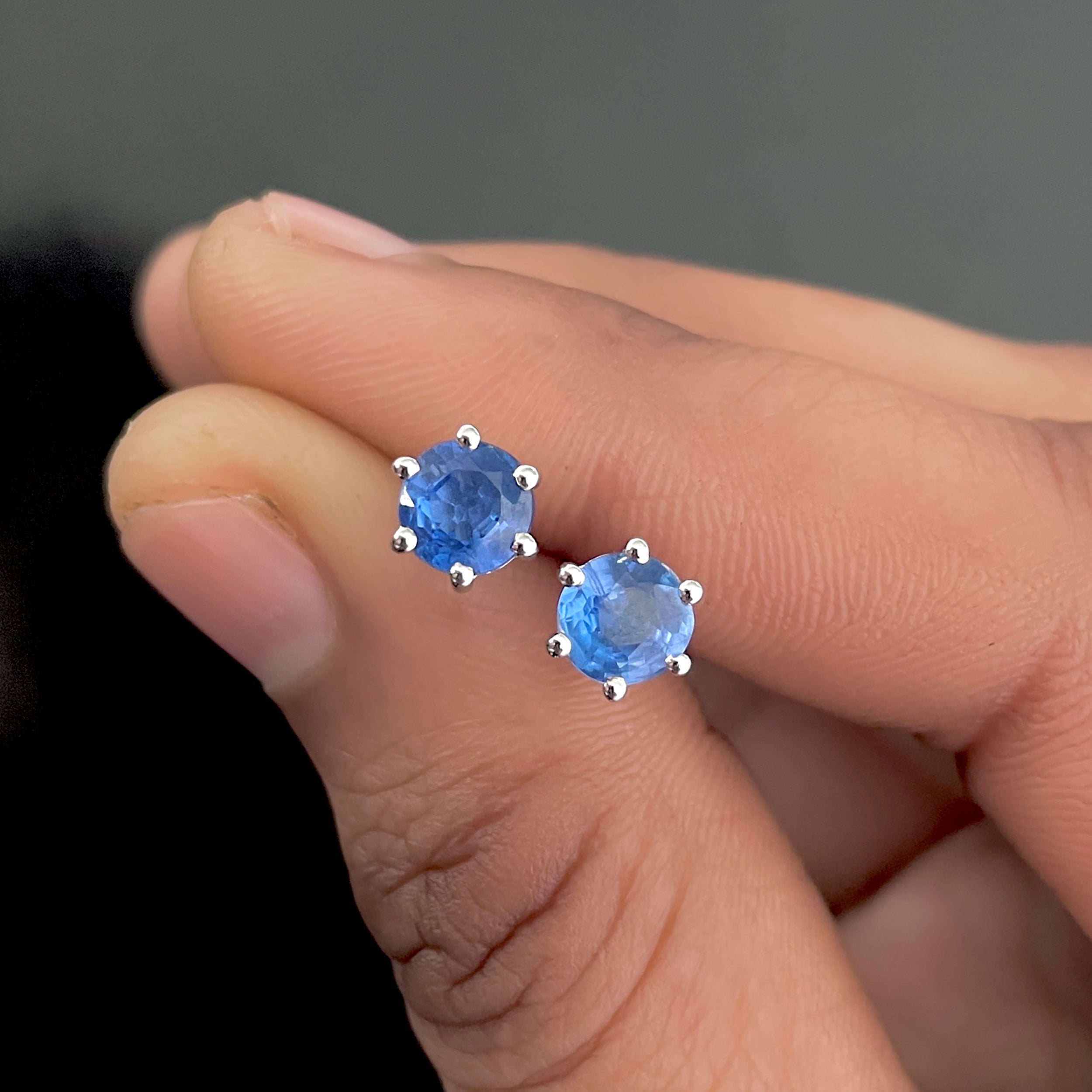 Kyanite Stud Earring-(KYN-SE-1024-B.)