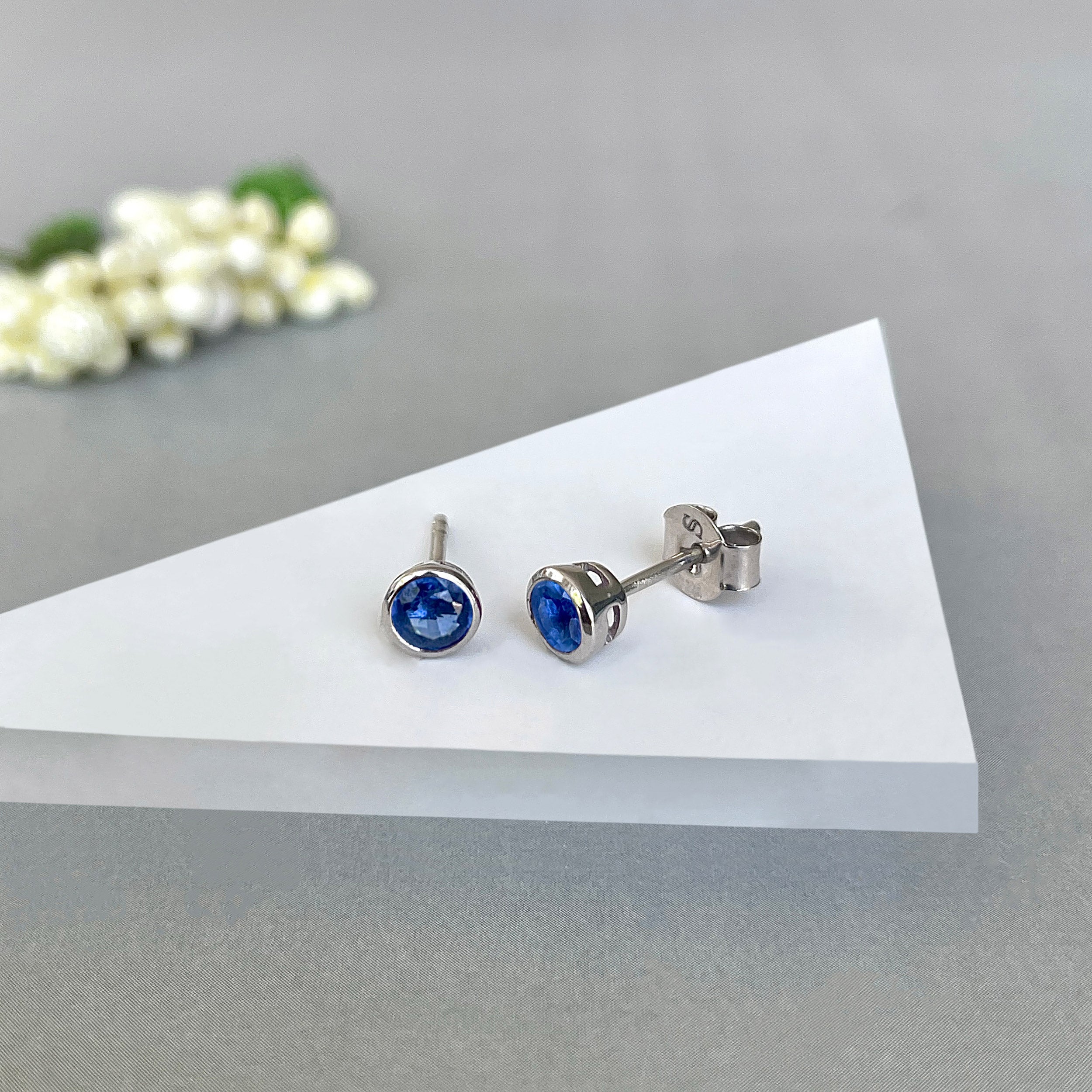 Kyanite Stud Earring-(KYN-SE-1375.)