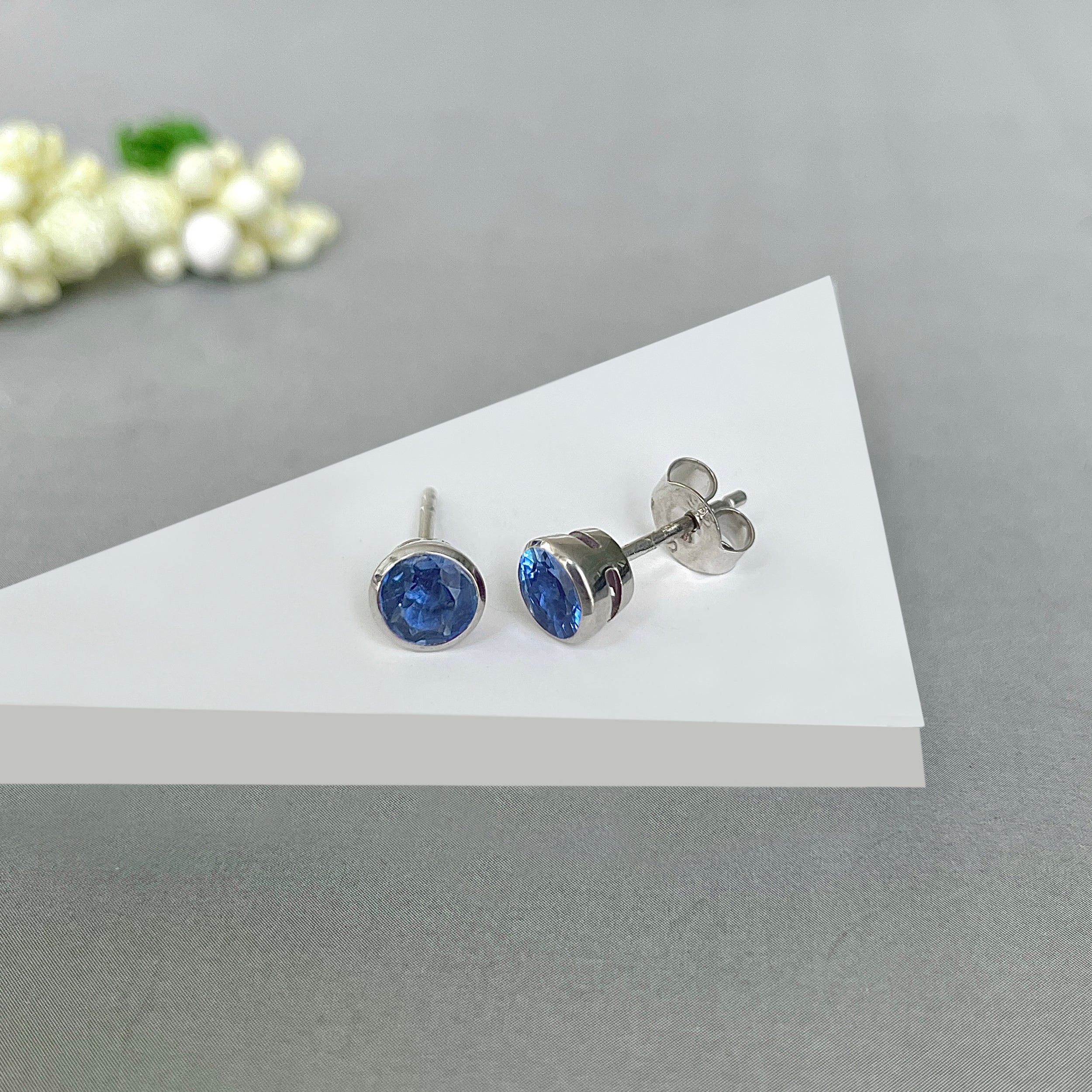 Kyanite Stud Earring-(KYN-SE-1425.)