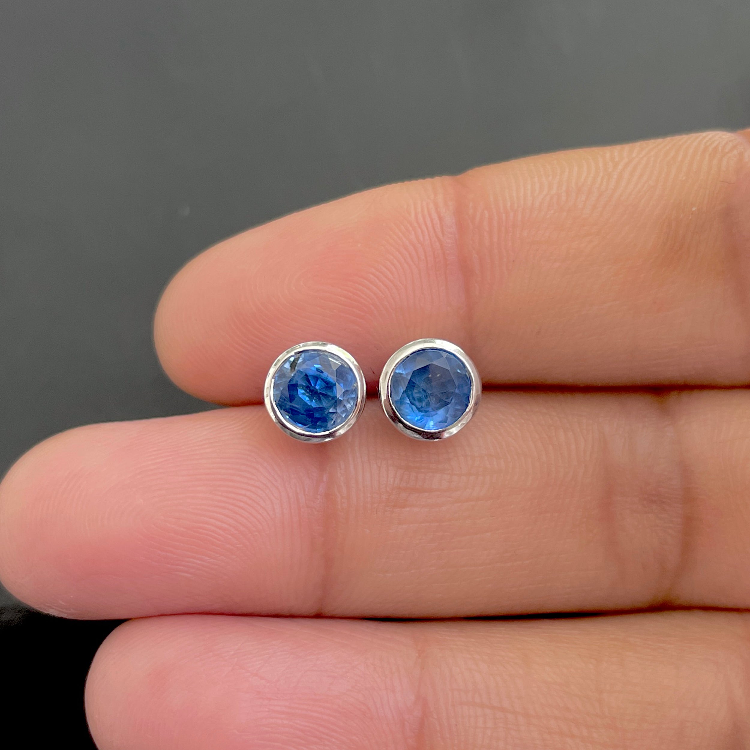 Kyanite Stud Earring-(KYN-SE-1426.)