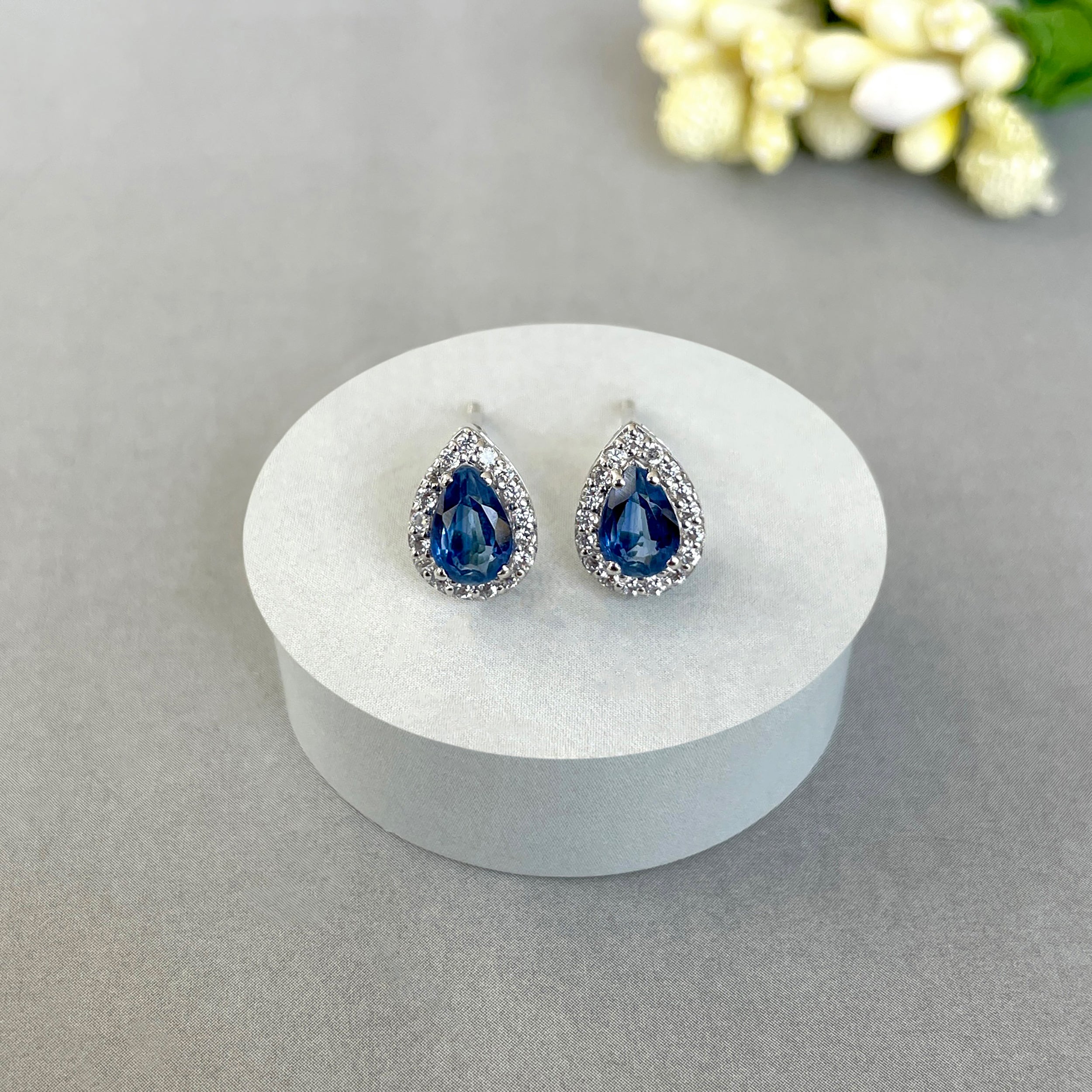 Kyanite Stud Earring-(KYN-SE-52-B-W.)