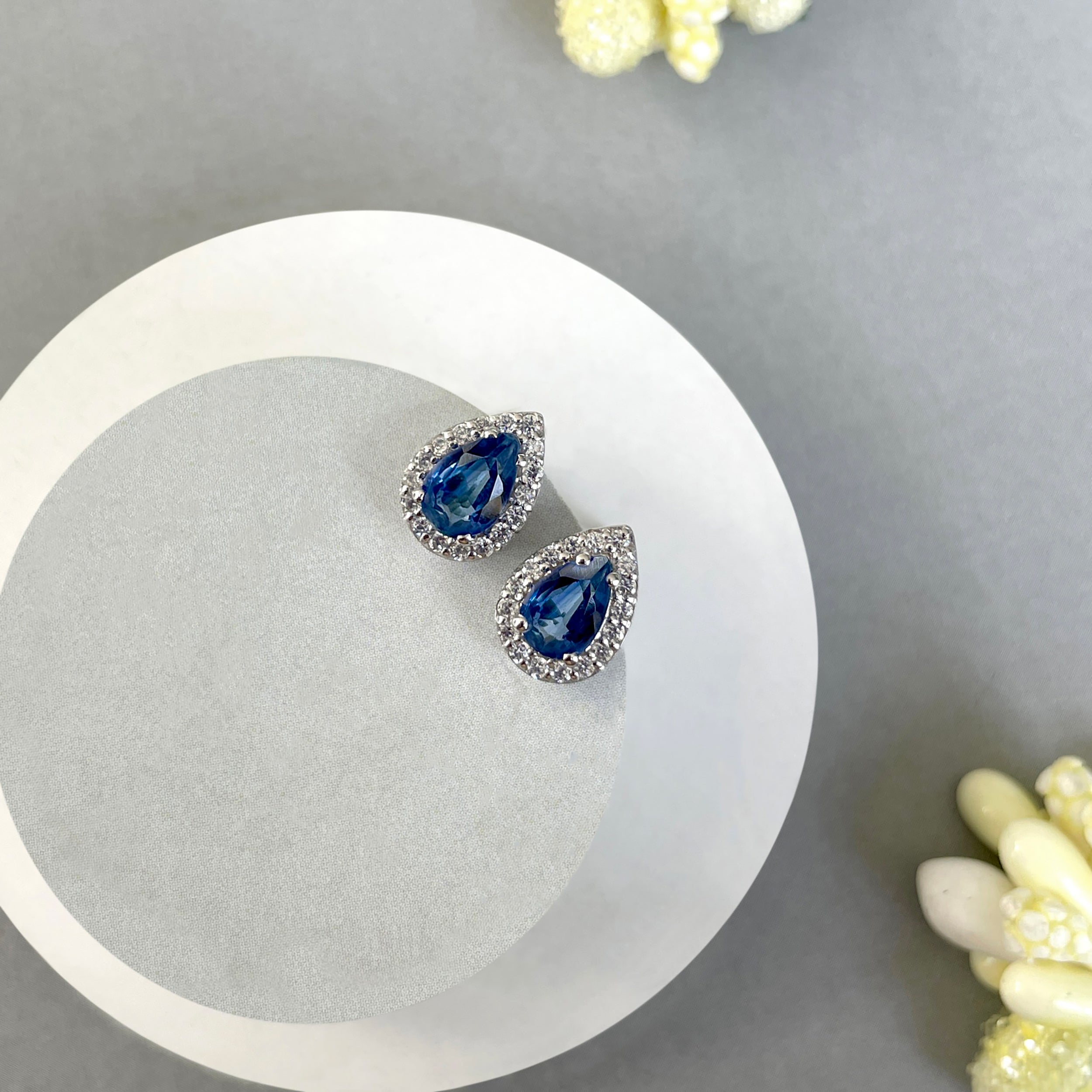 Kyanite Stud Earring-(KYN-SE-52-B-W.)