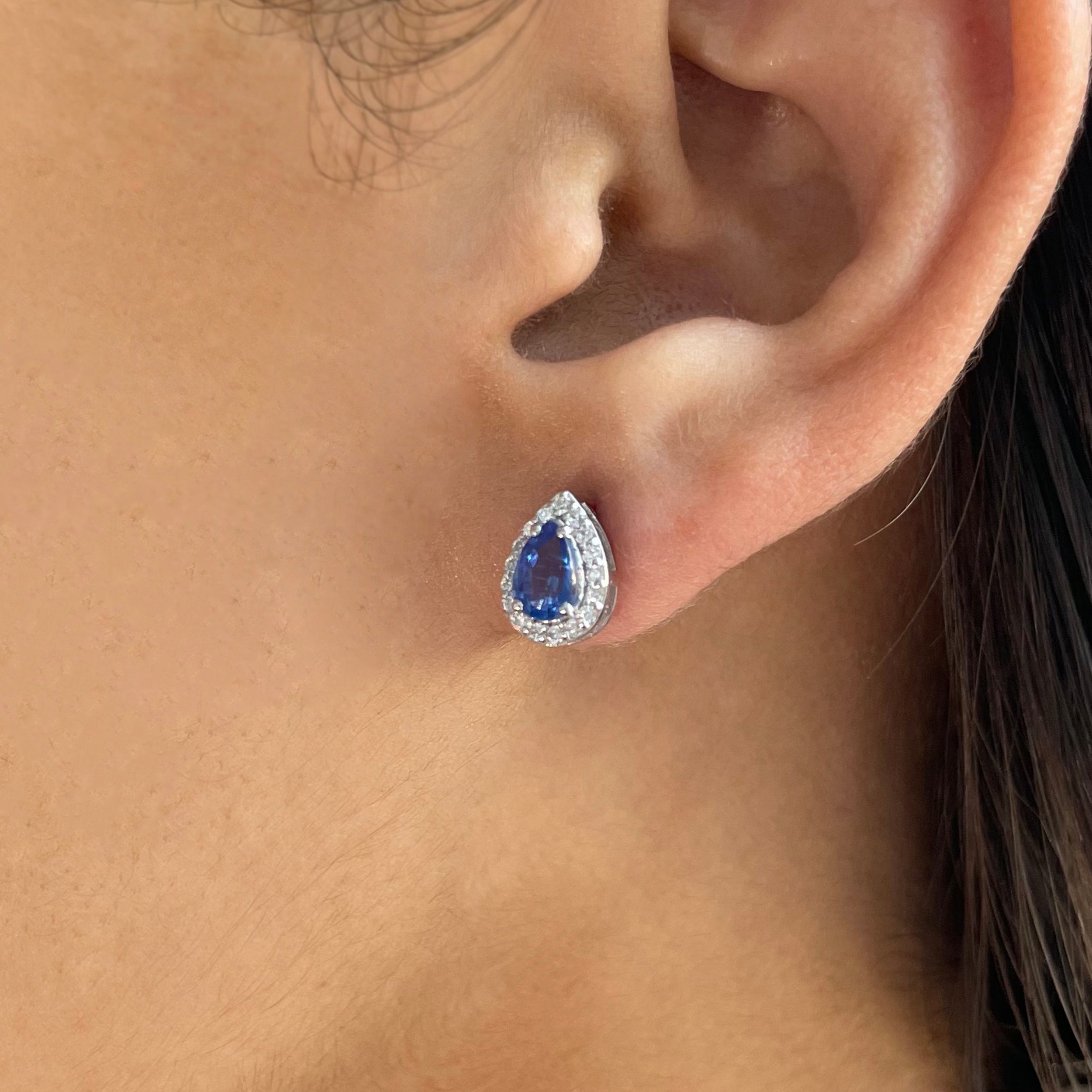 Kyanite Stud Earring-(KYN-SE-52-B-W.)