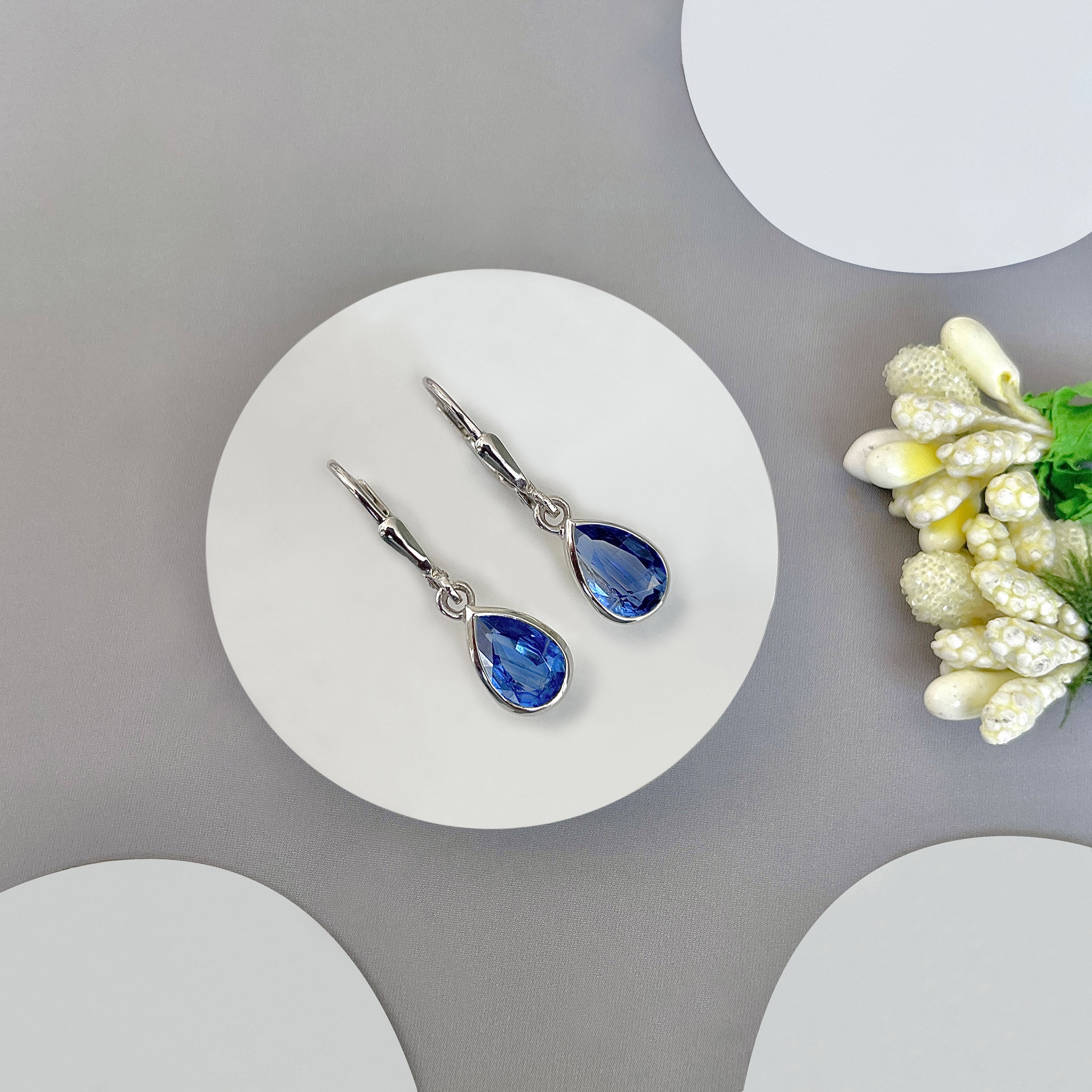 Kyanite Leverback Earring-(KYN-SE-679.)