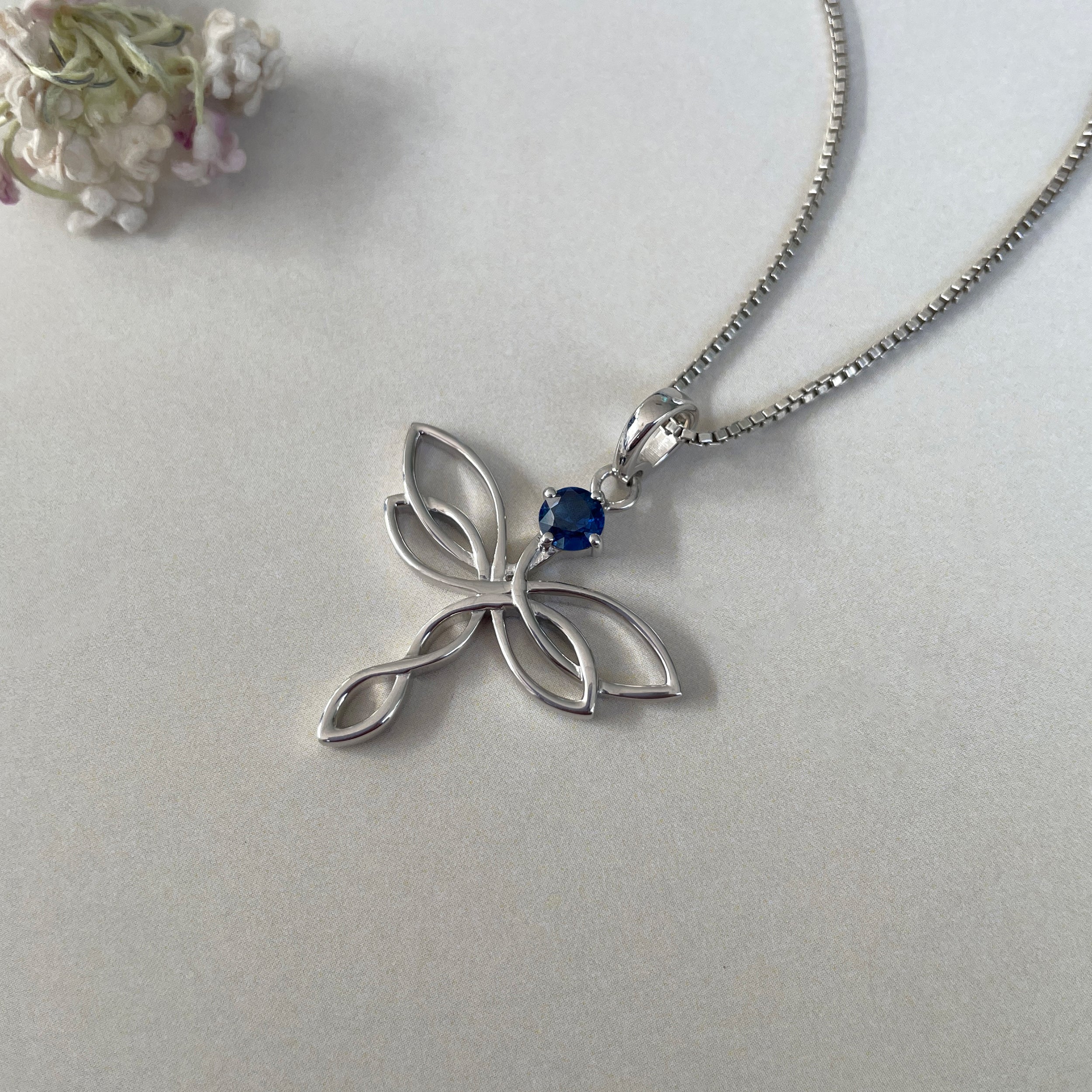 Kyanite Holy Cross Pendant-(KYN-SN-160P.)