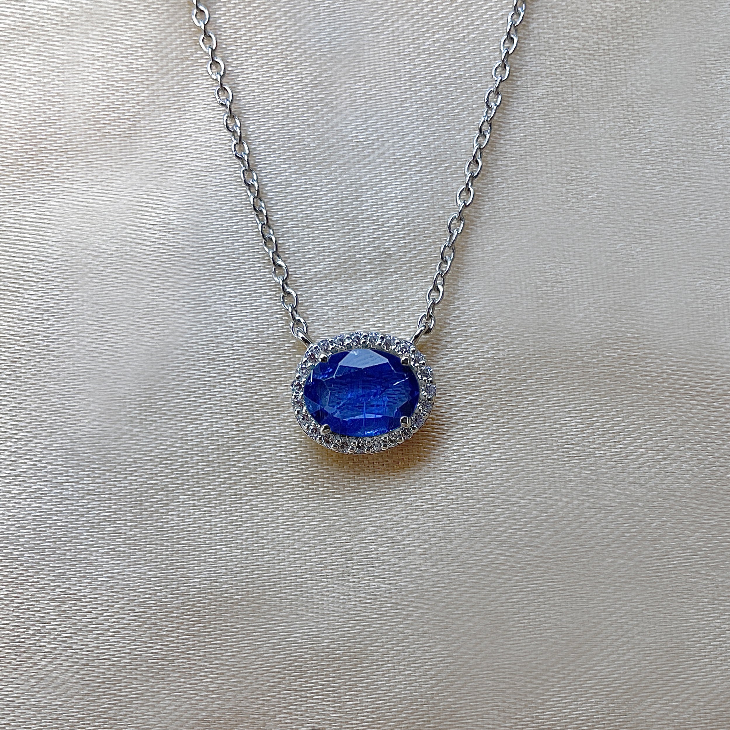 Kyanite & White Topaz Necklace-(KYN-SN-85.)