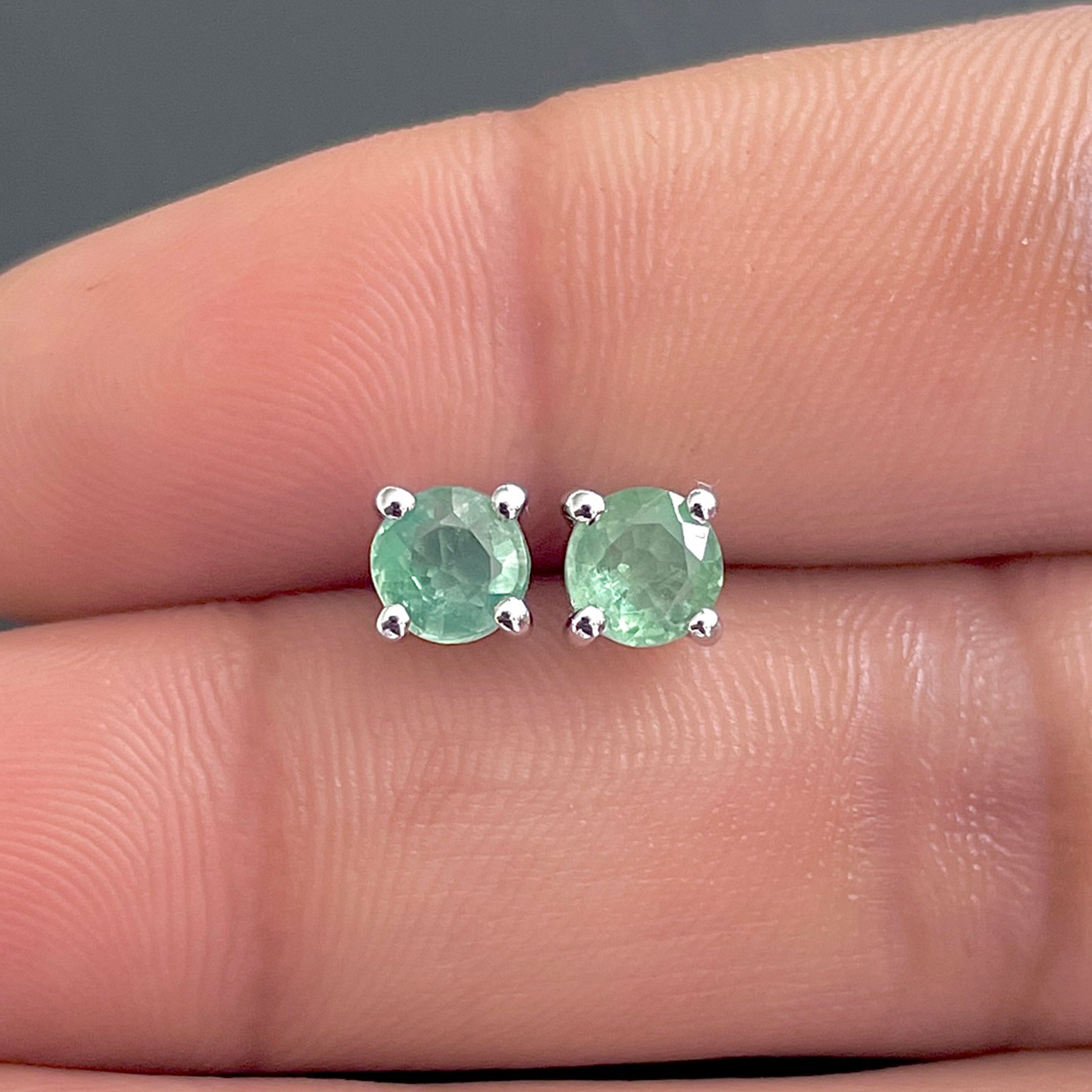 Green Kyanite Stud Earring-(KYN-SE-1321-G.)