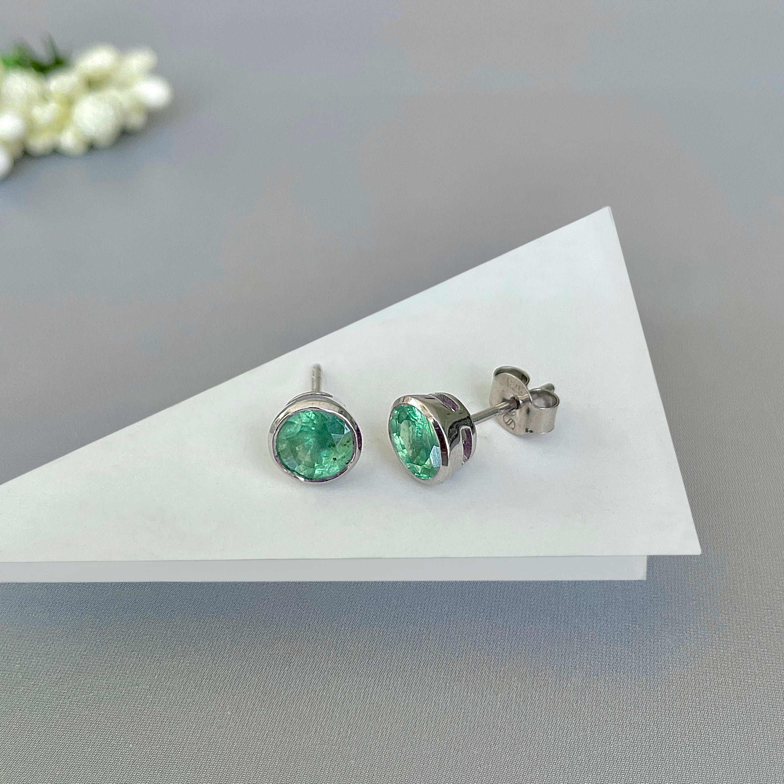 Green Kyanite Stud Earring-(KYN-SE-1426-G.)