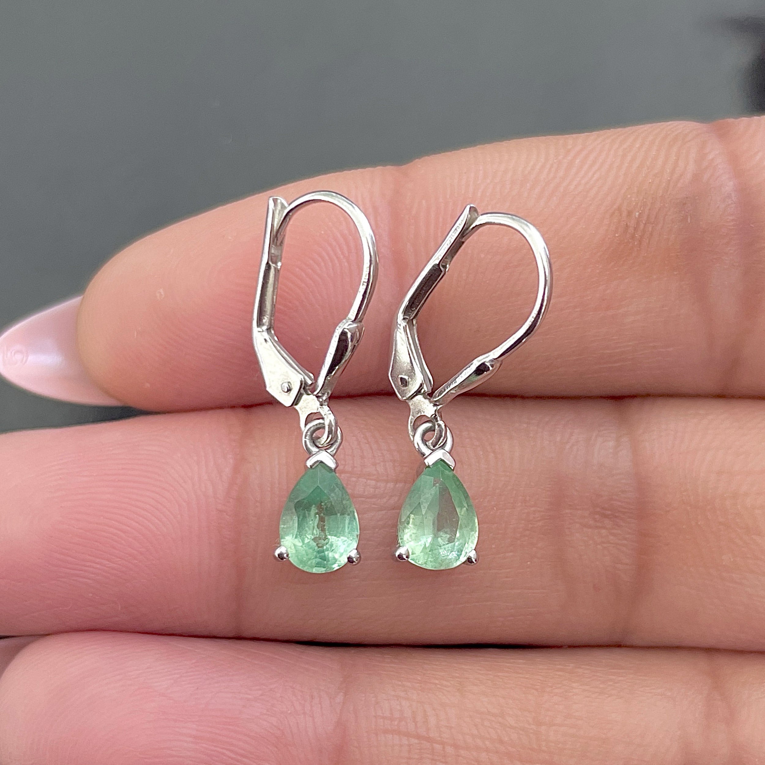 Green Kyanite Leverback Earring-(KYN-SE-676-G.)