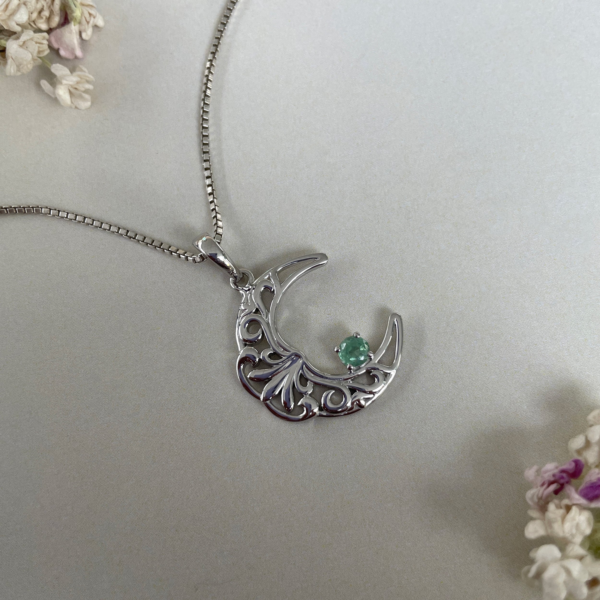 Green Kyanite crescent Moon Pendant-(KYN-SN-150-G.)