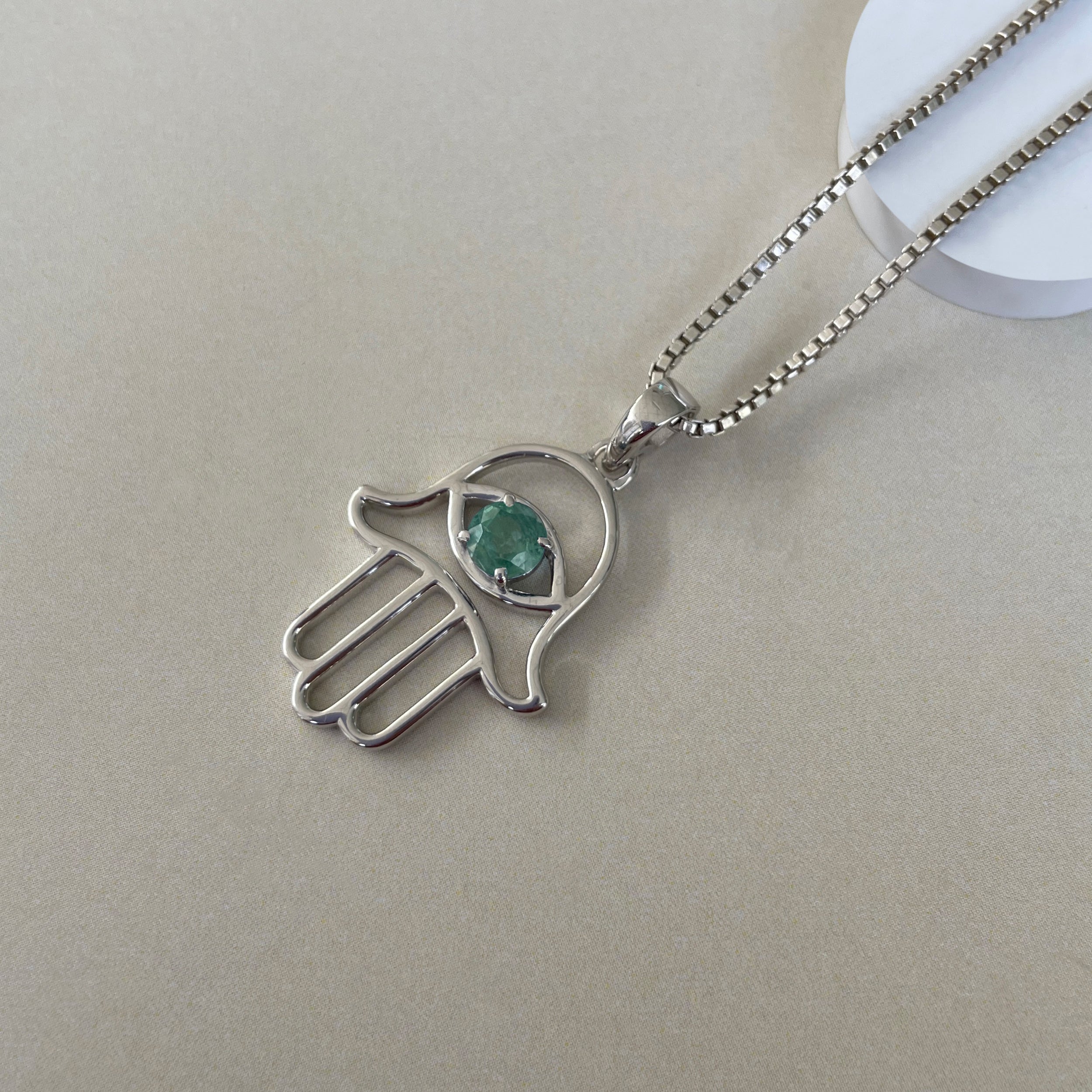 Green Kyanite Hamsa Hand Pendant-(KYN-SN-172-G.)