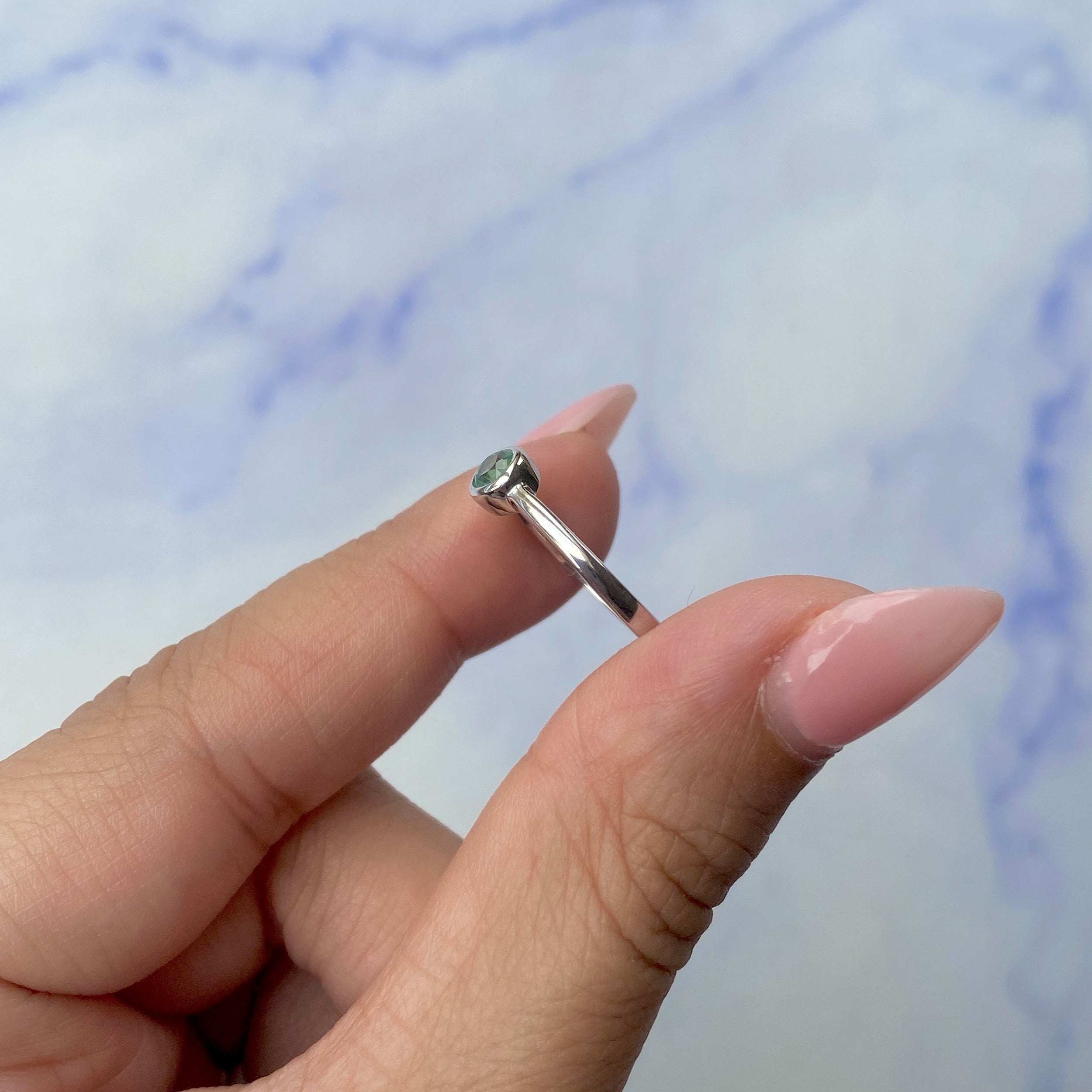 Green Kyanite Ring-(KYN-SR-3229-G.)