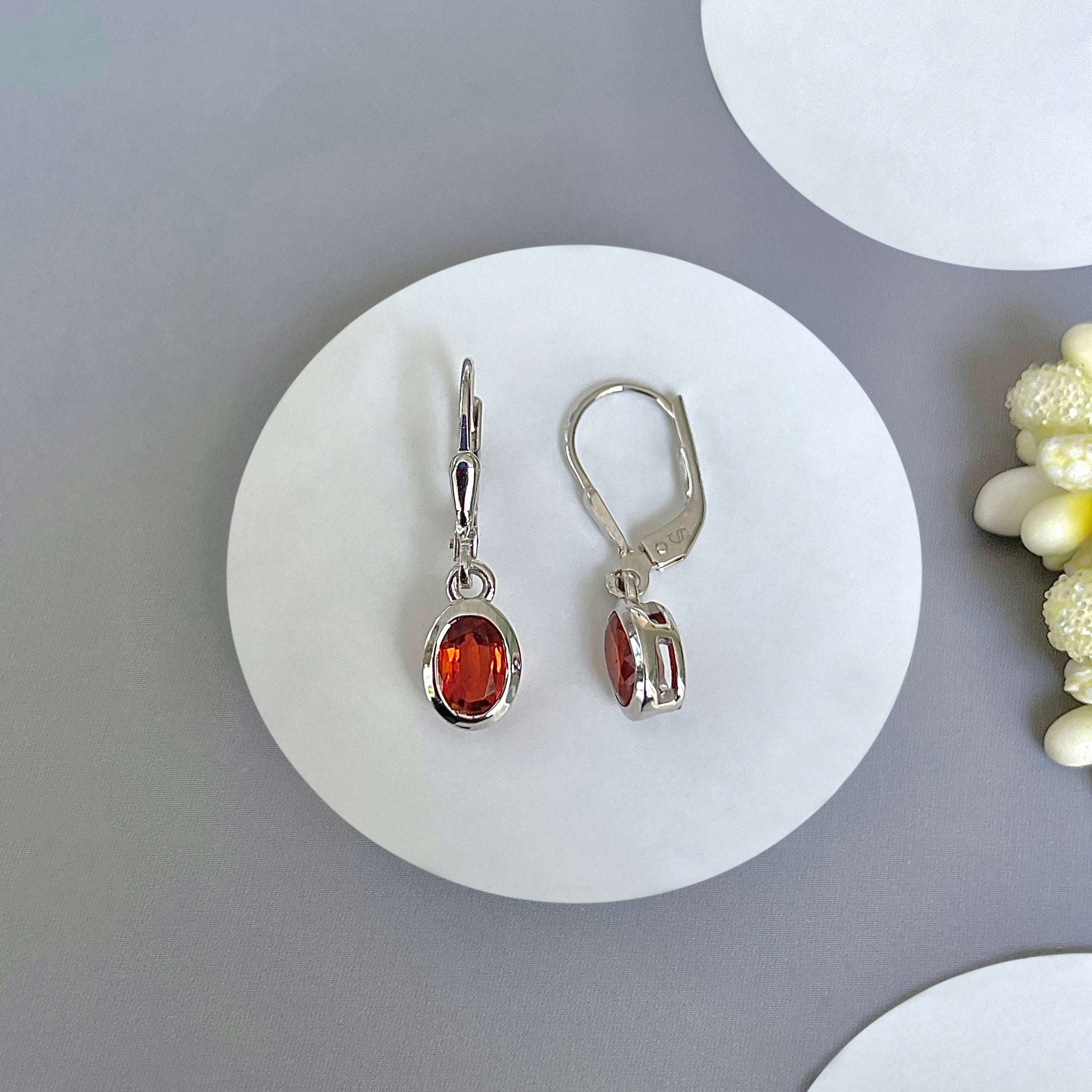 Orange Kyanite Leverback Earring-(KYN-SE-1316-O.)