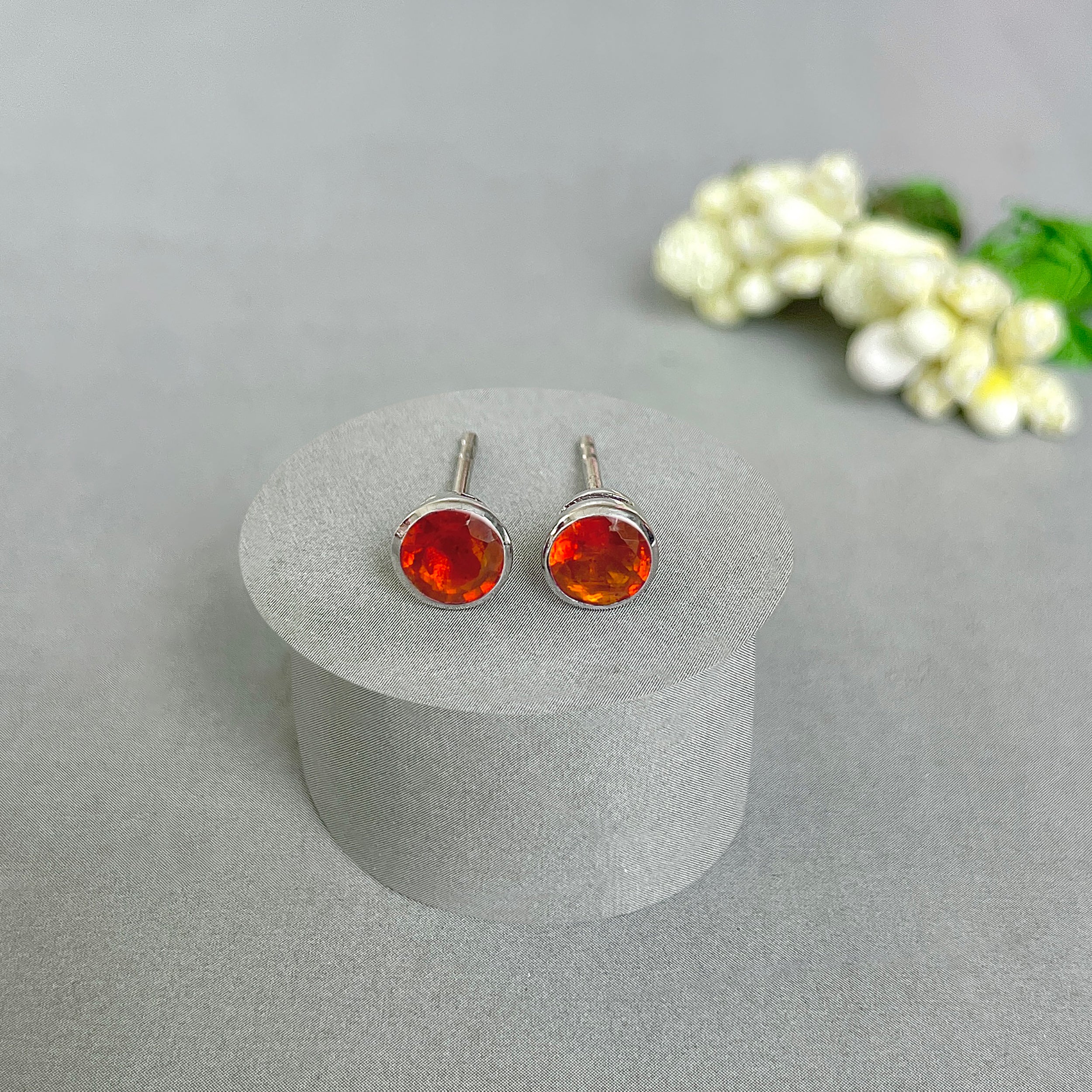 Orange Kyanite Stud Earring-(KYN-SE-1425-O.)