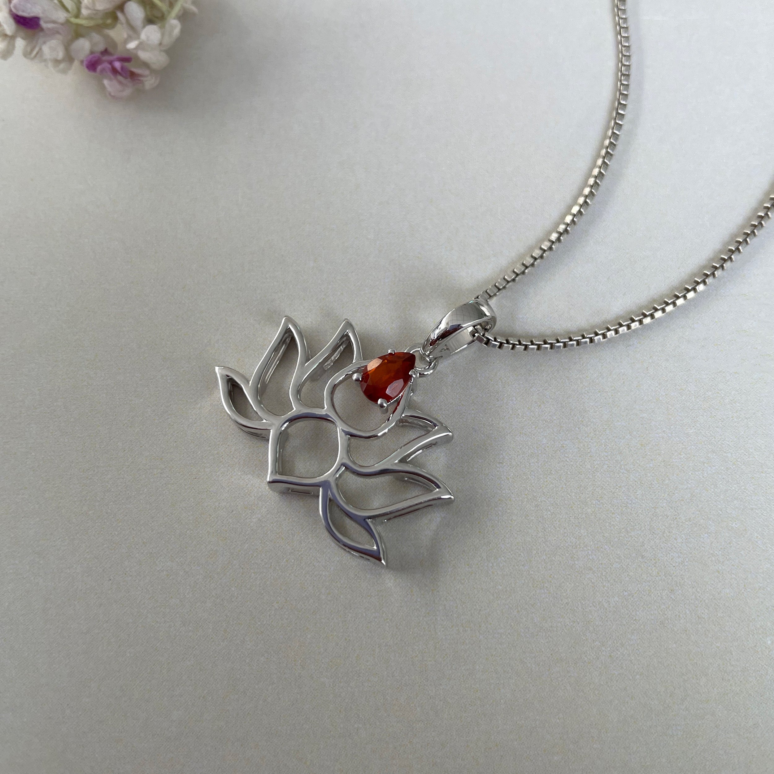 Orange Kyanite Lotus Pendant-(KYN-SN-156-O.)