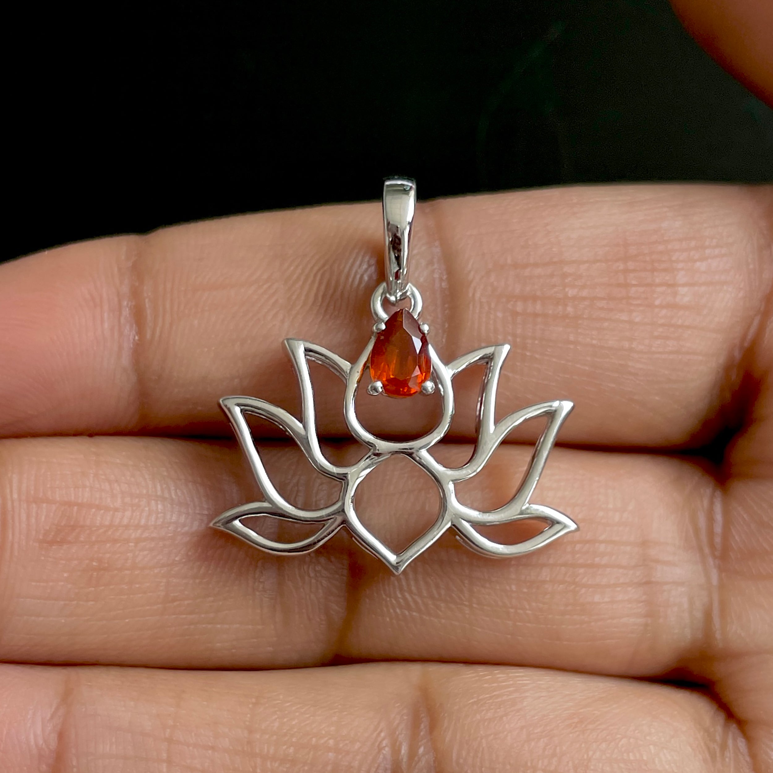 Orange Kyanite Lotus Pendant-(KYN-SN-156-O.)