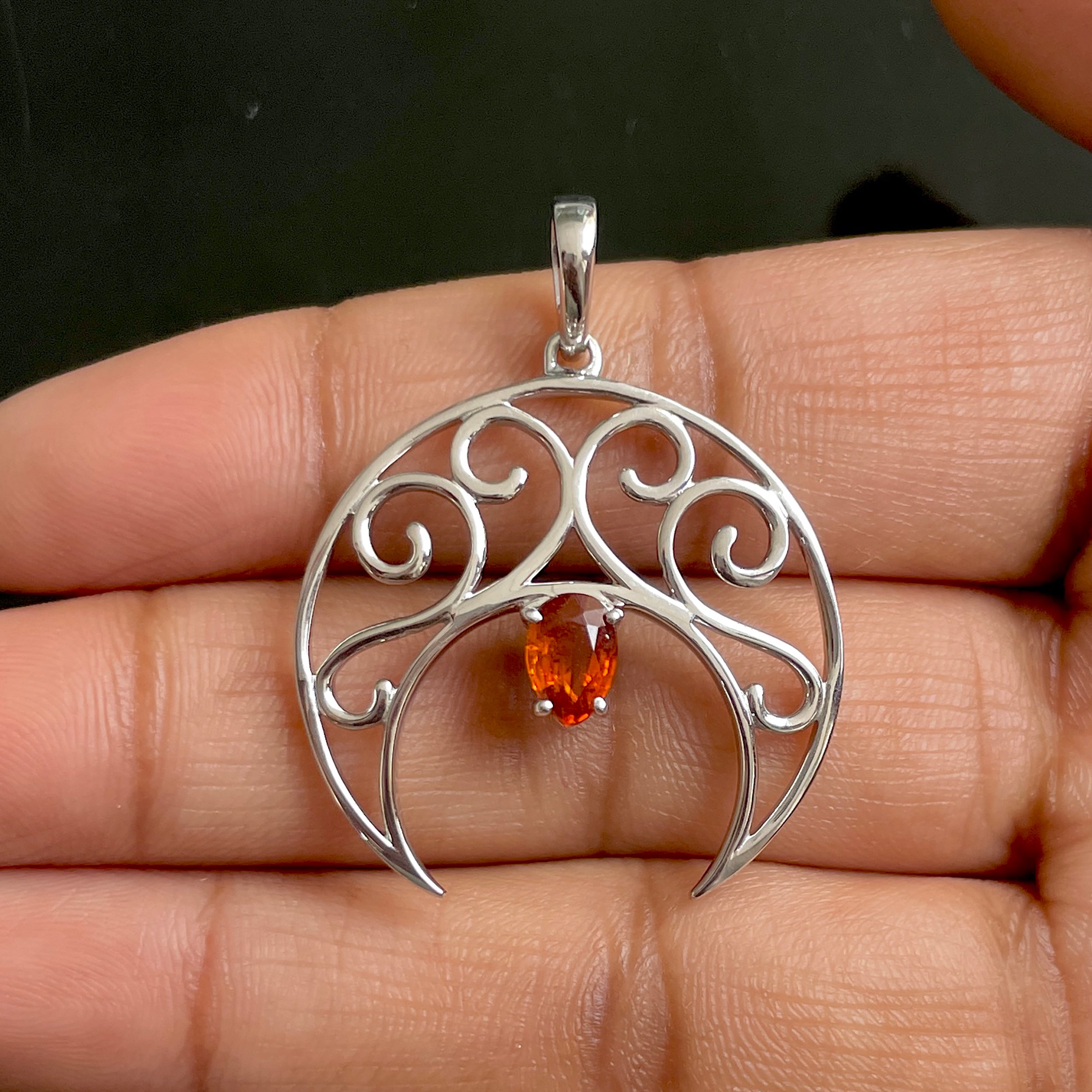 Orange Kyanite Pendant-(KYN-SN-181-O.)