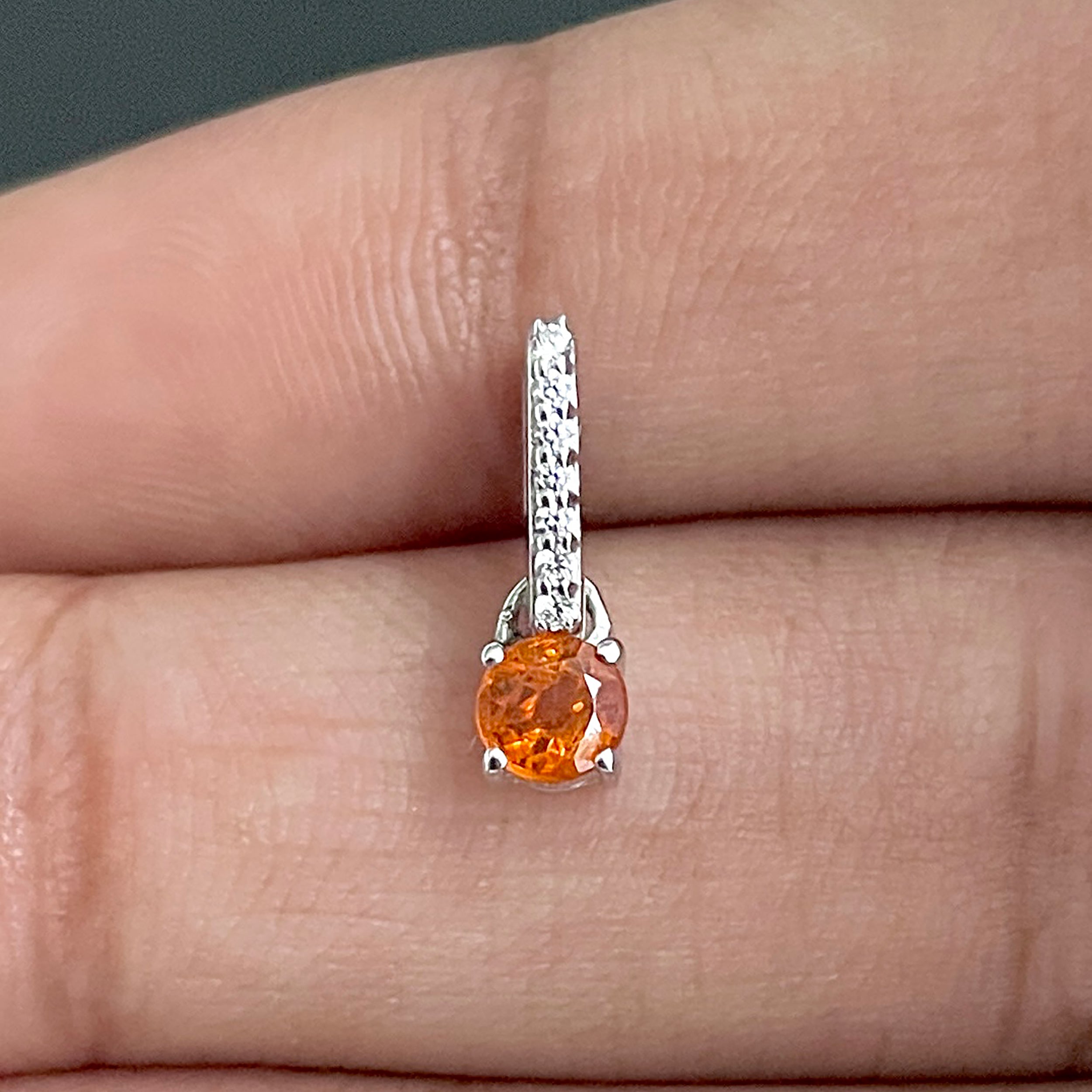 Orange Kyanite Pendant-(KYN-SP-1166-O.)