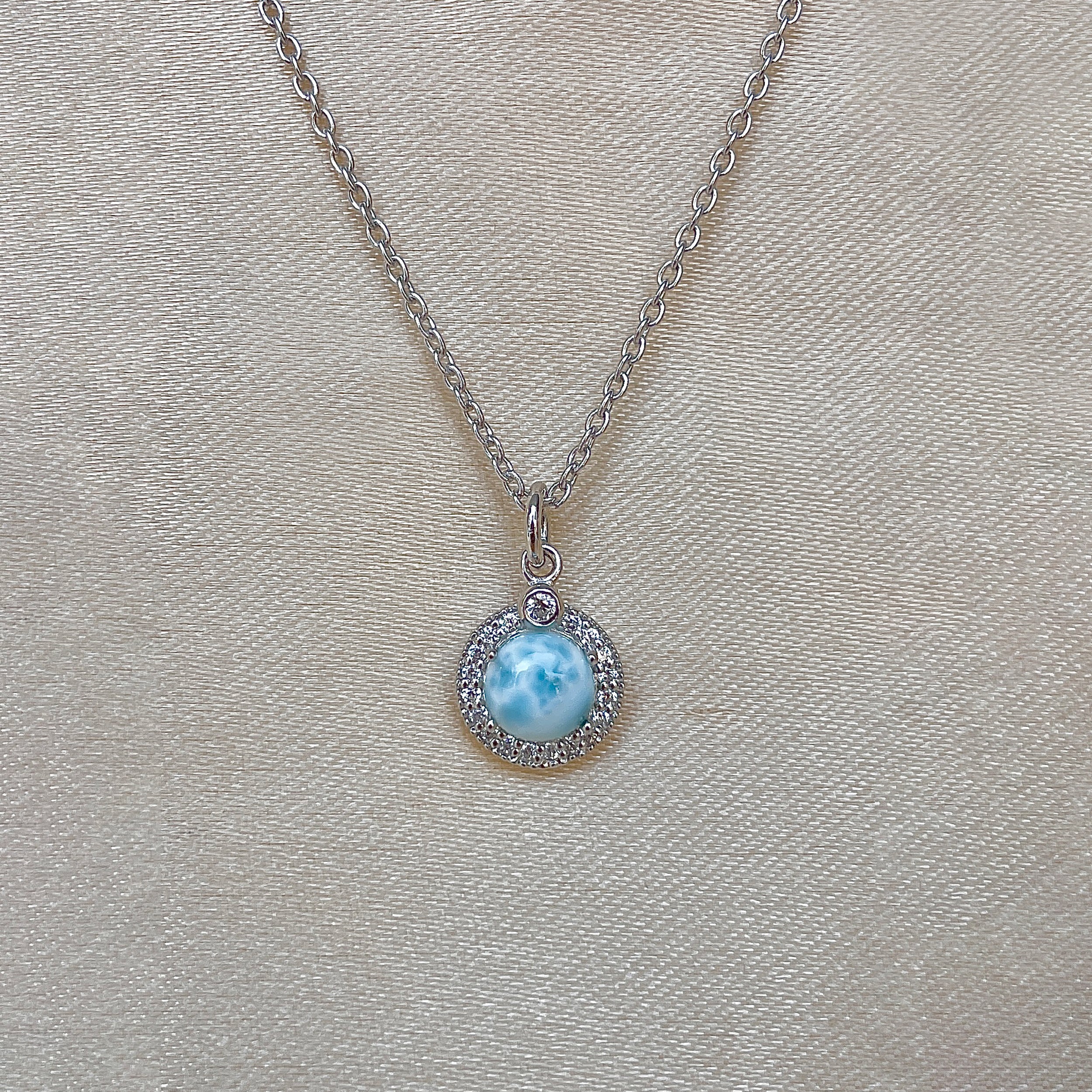 Larimar & White Topaz Necklace-(LAR-RDN-72.)