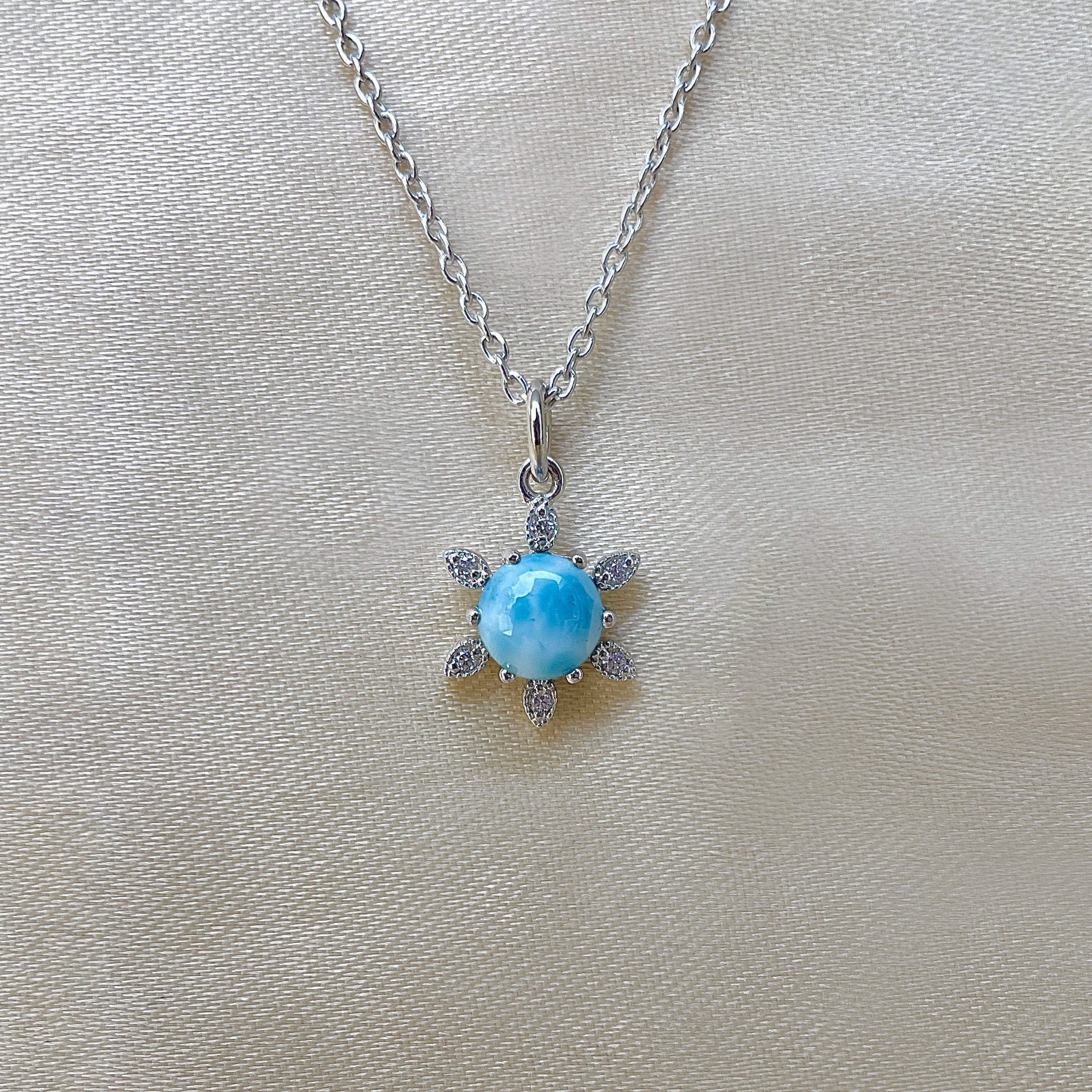 Larimar & White Topaz Necklace-(LAR-RDN-75.)
