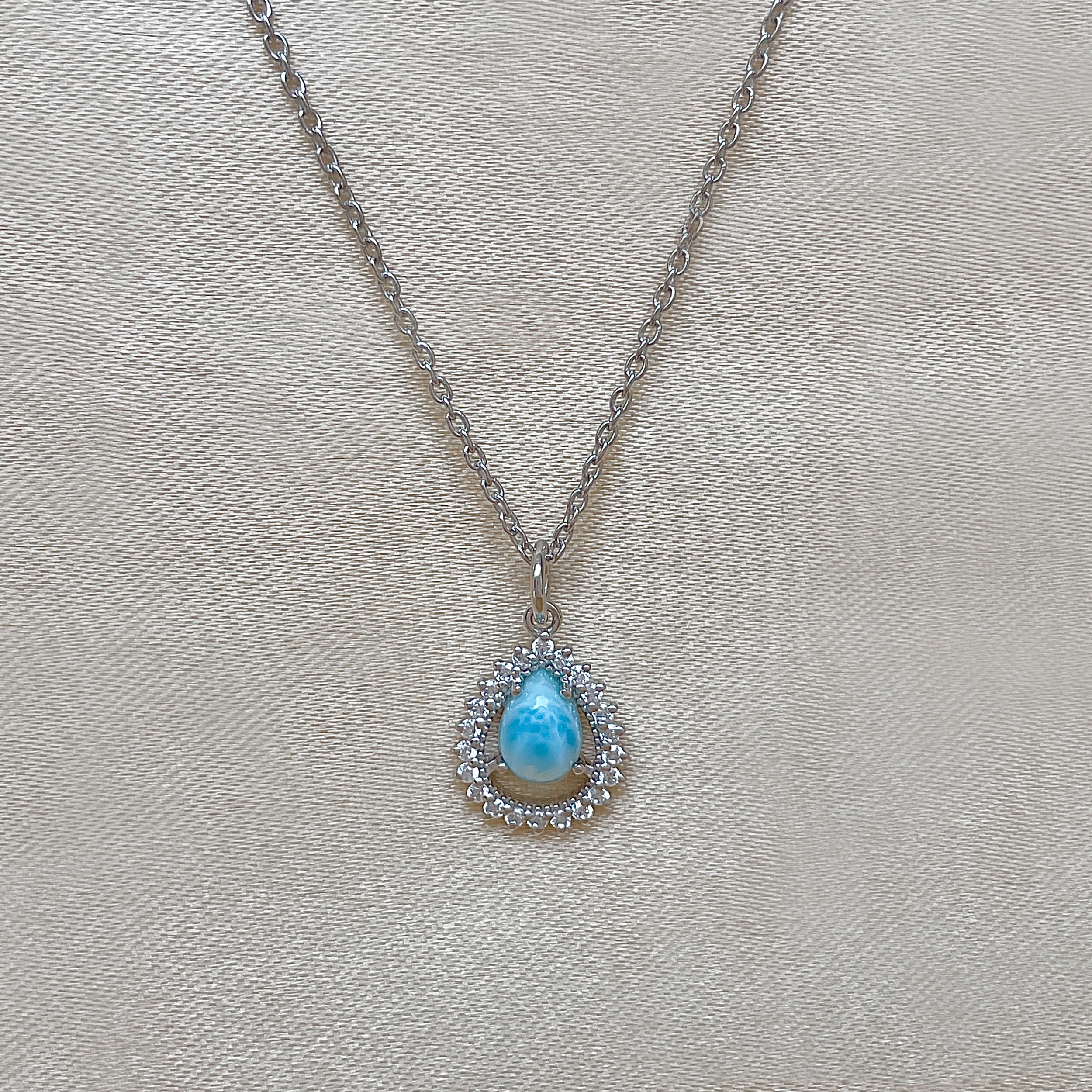 Larimar & White Topaz Necklace-(LAR-SN-80.)