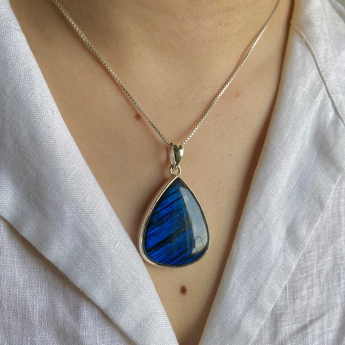 Labradorite Pendant-(LBD-P-3.)