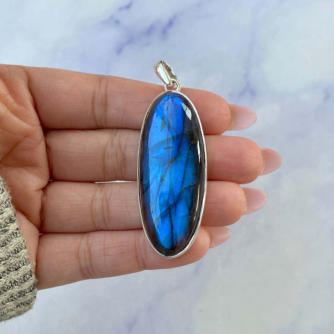 Labradorite Pendant-(LBD-P-41.)