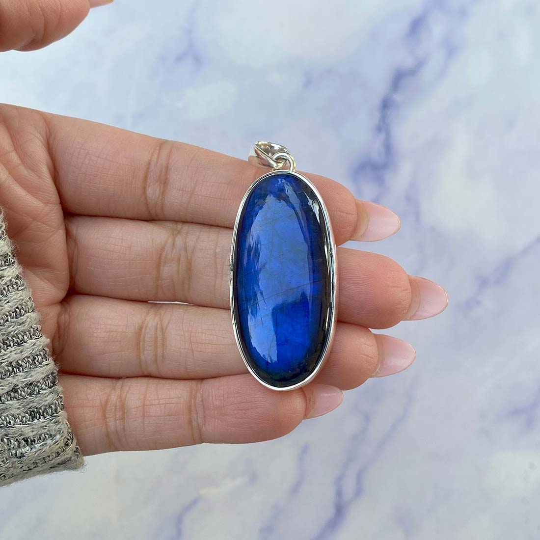 Labradorite Pendant-(LBD-P-50.)