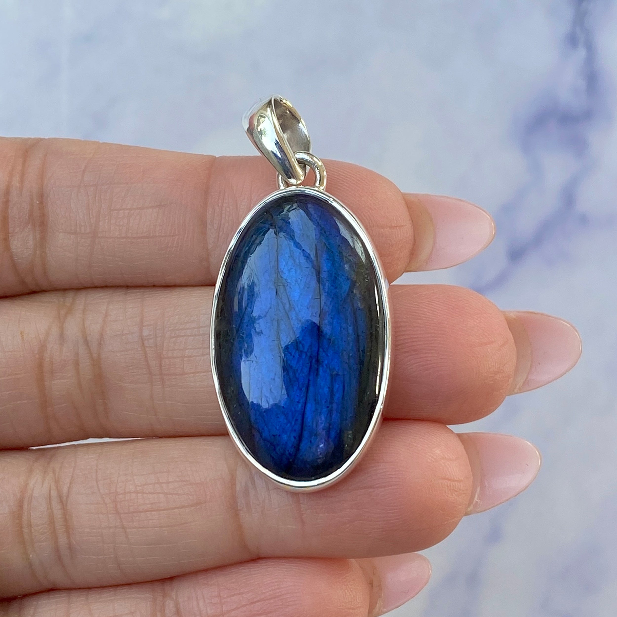 Labradorite Pendant-(LBD-P-56.)