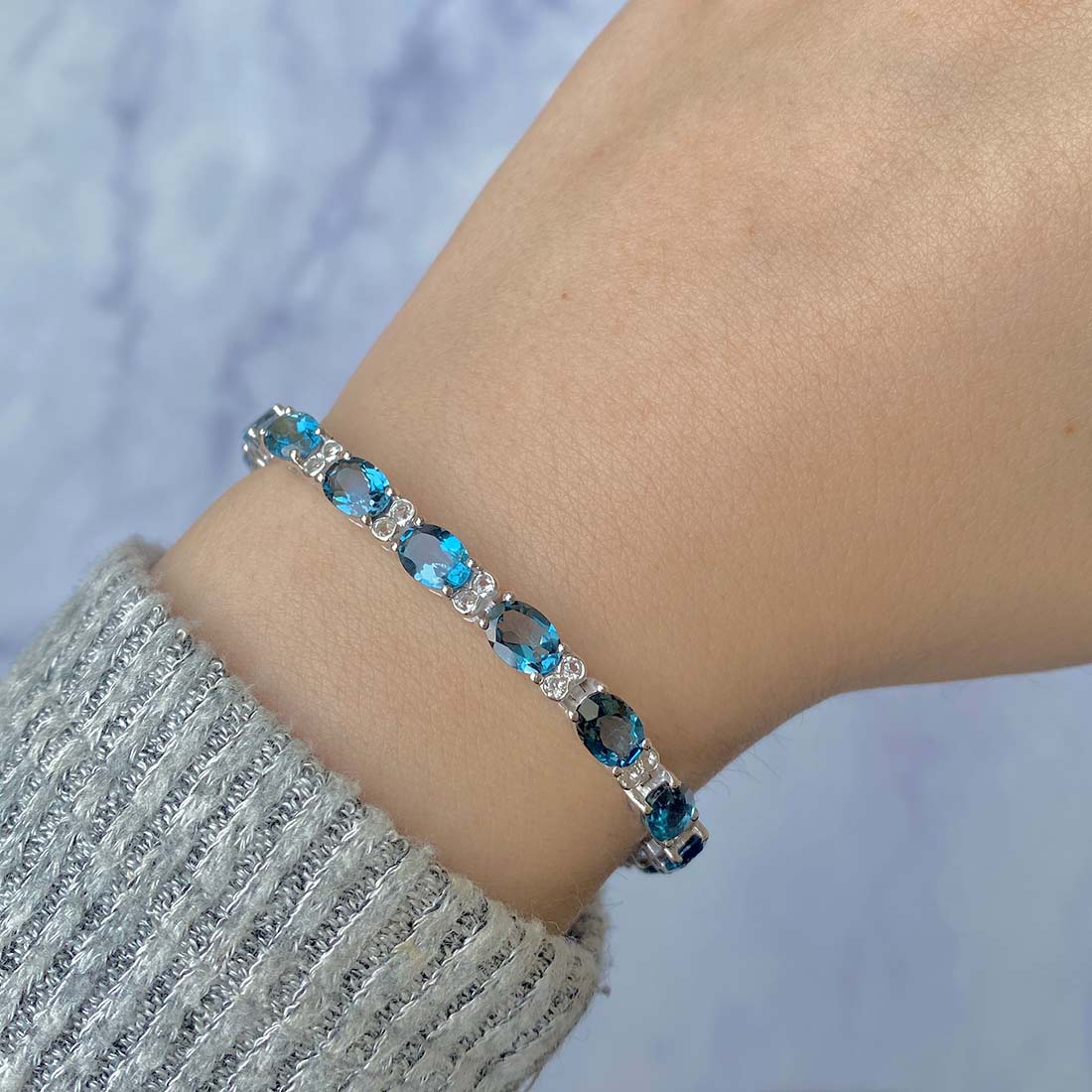 London Blue Topaz White Topaz – Sagacia - Main Image