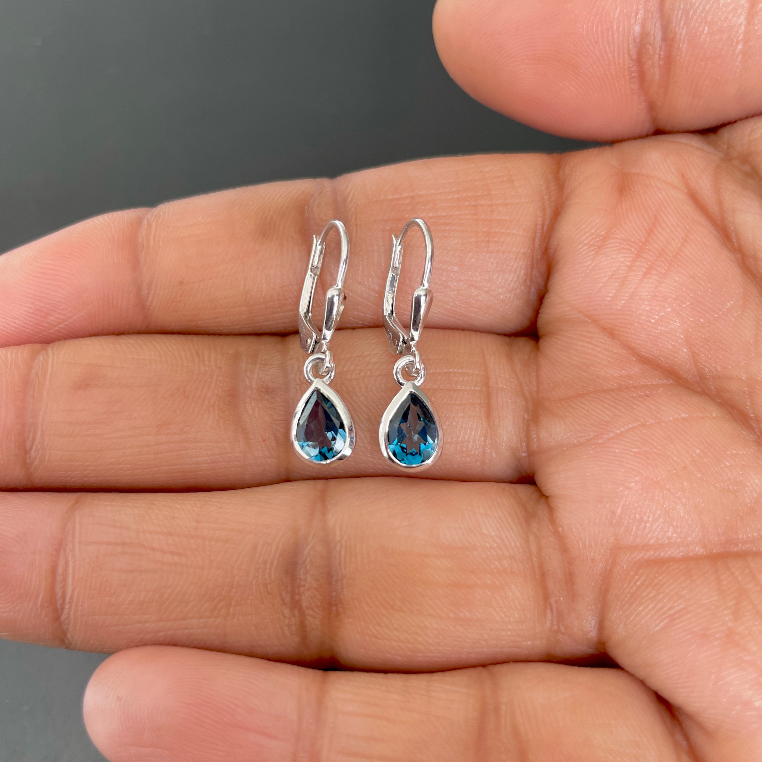 London Blue Topaz Leverback Earrings-(LBTZ-SE-1317.)