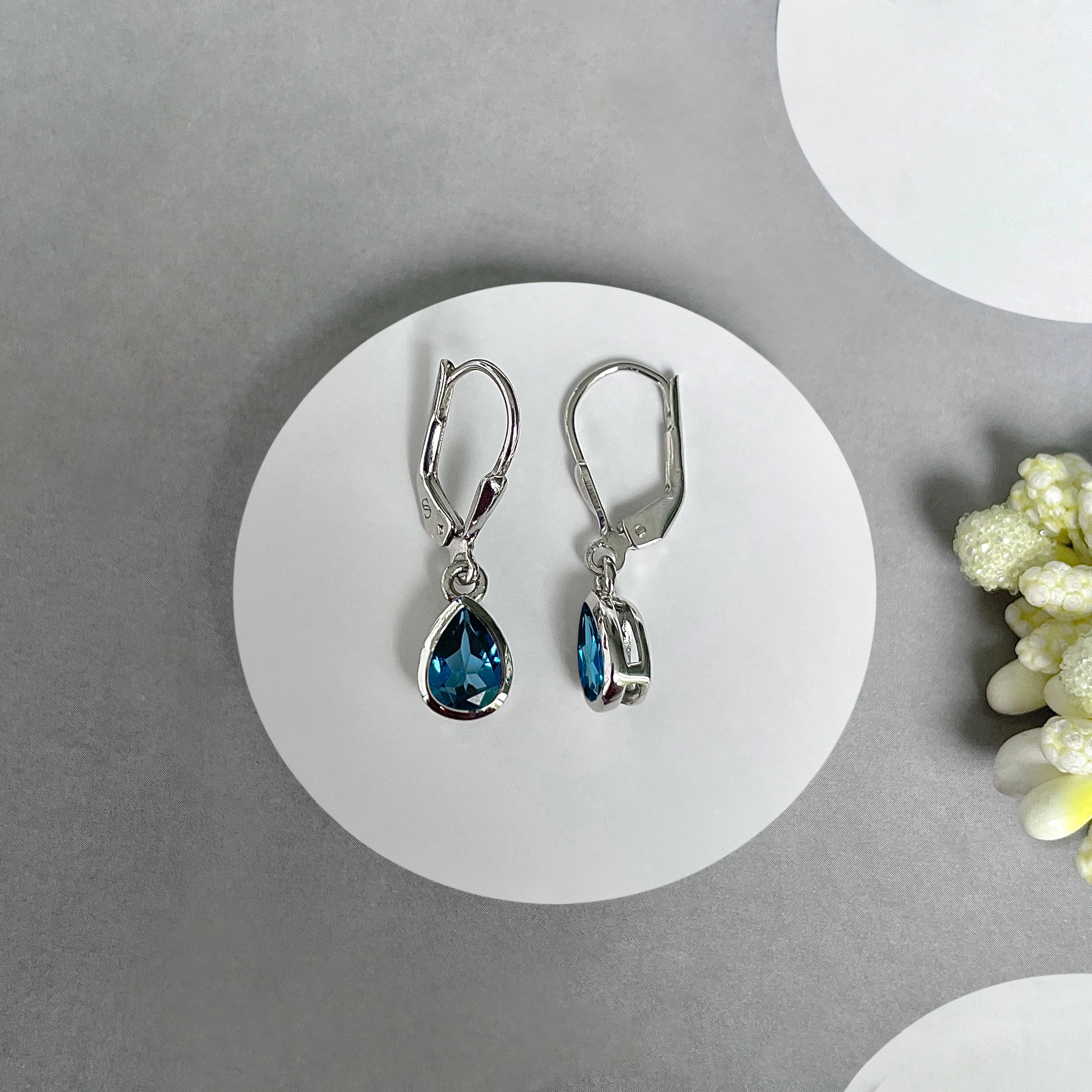 London Blue Topaz Leverback Earrings-(LBTZ-SE-1317.)