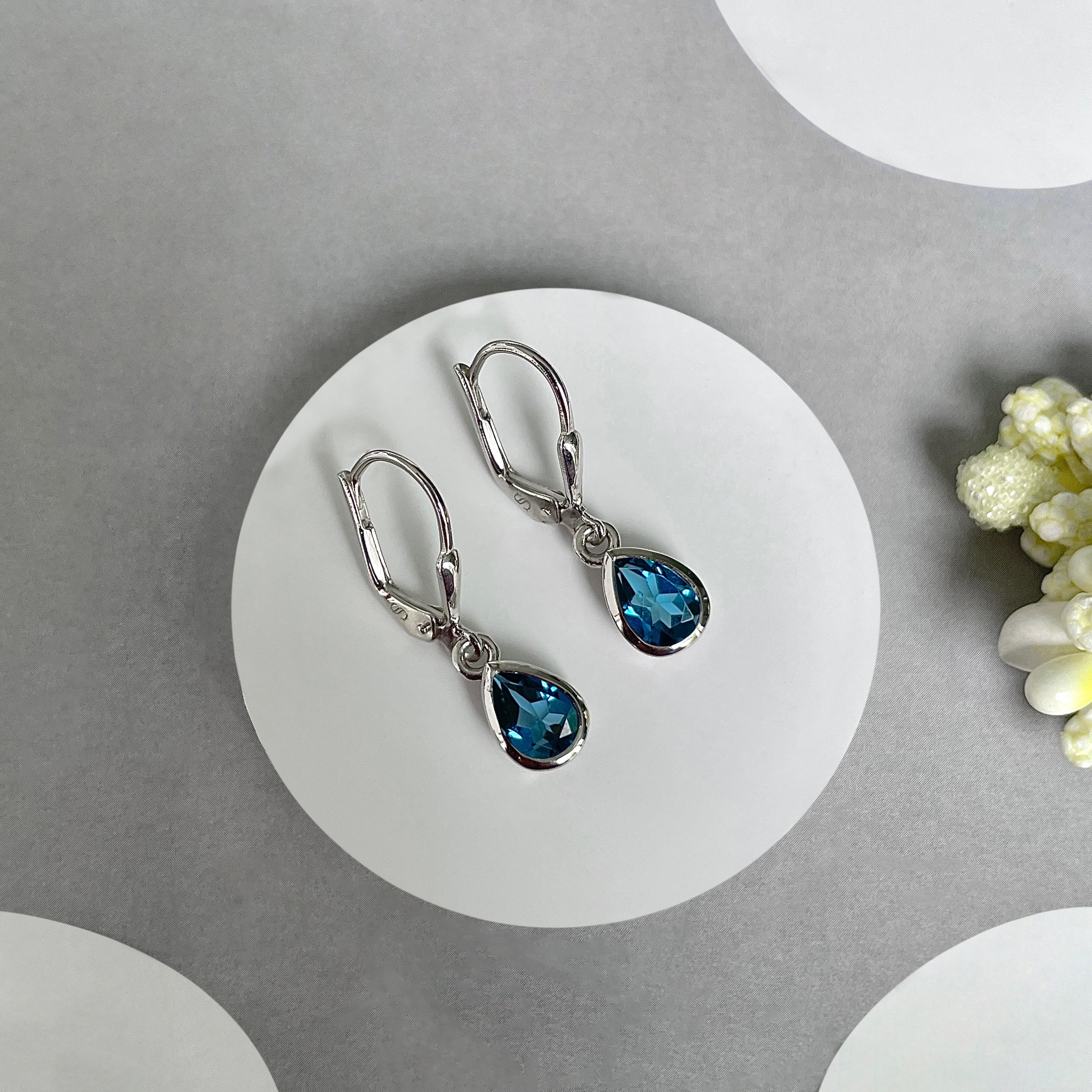 London Blue Topaz Leverback Earrings-(LBTZ-SE-1317.)