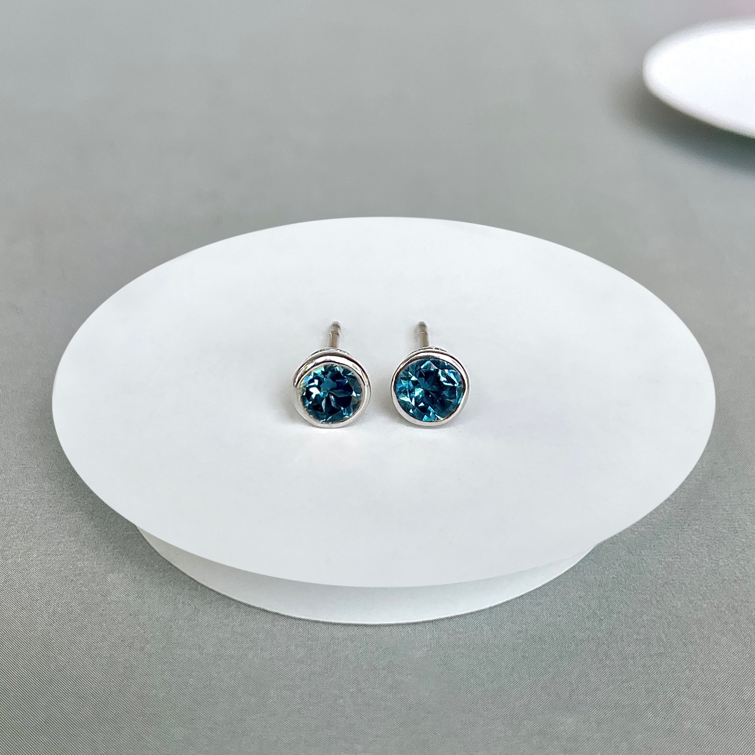 London Blue Topaz Stud Earring-(LBTZ-SE-1425.)