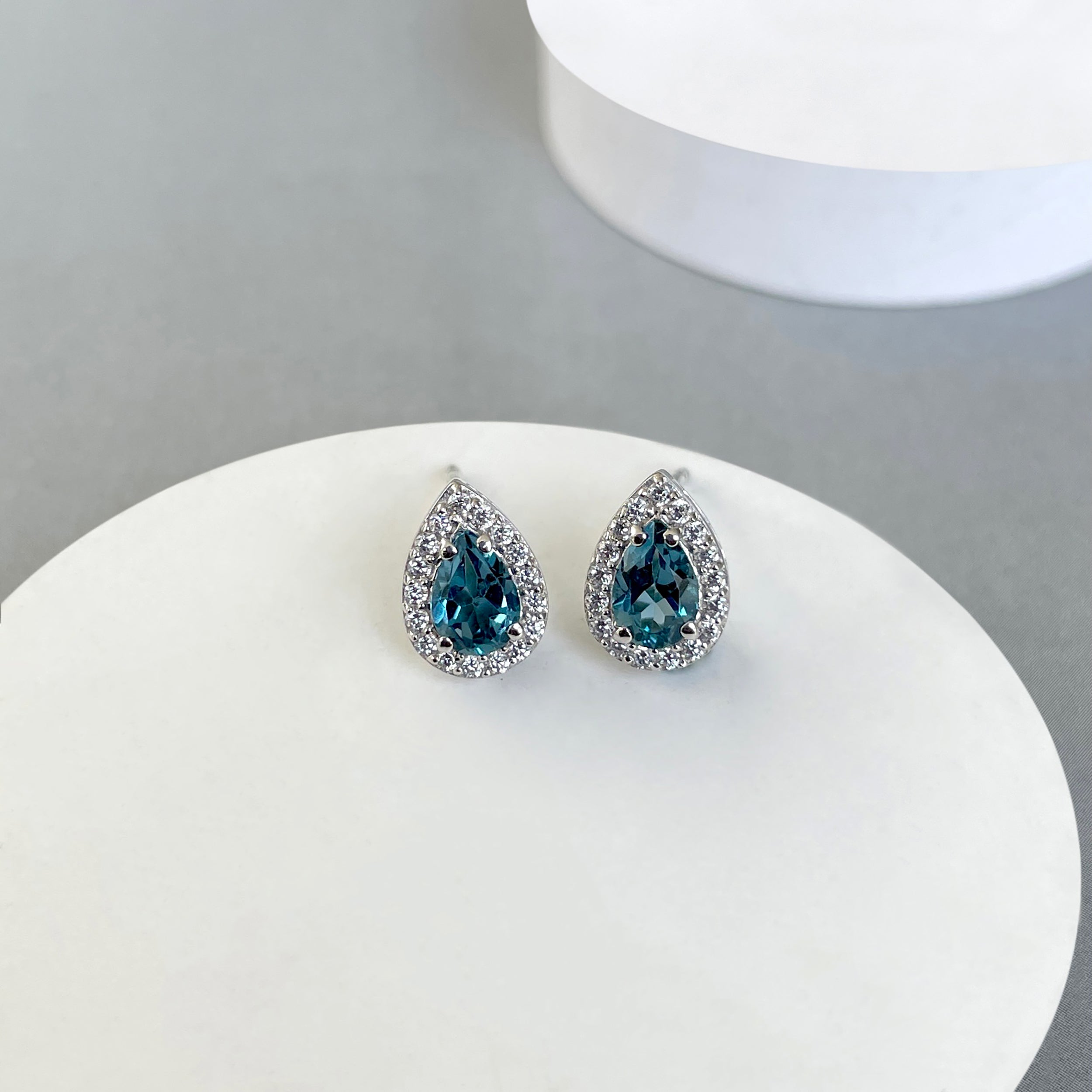 London Blue Topaz Stud Earrings-(LBTZ-SE-52W.)