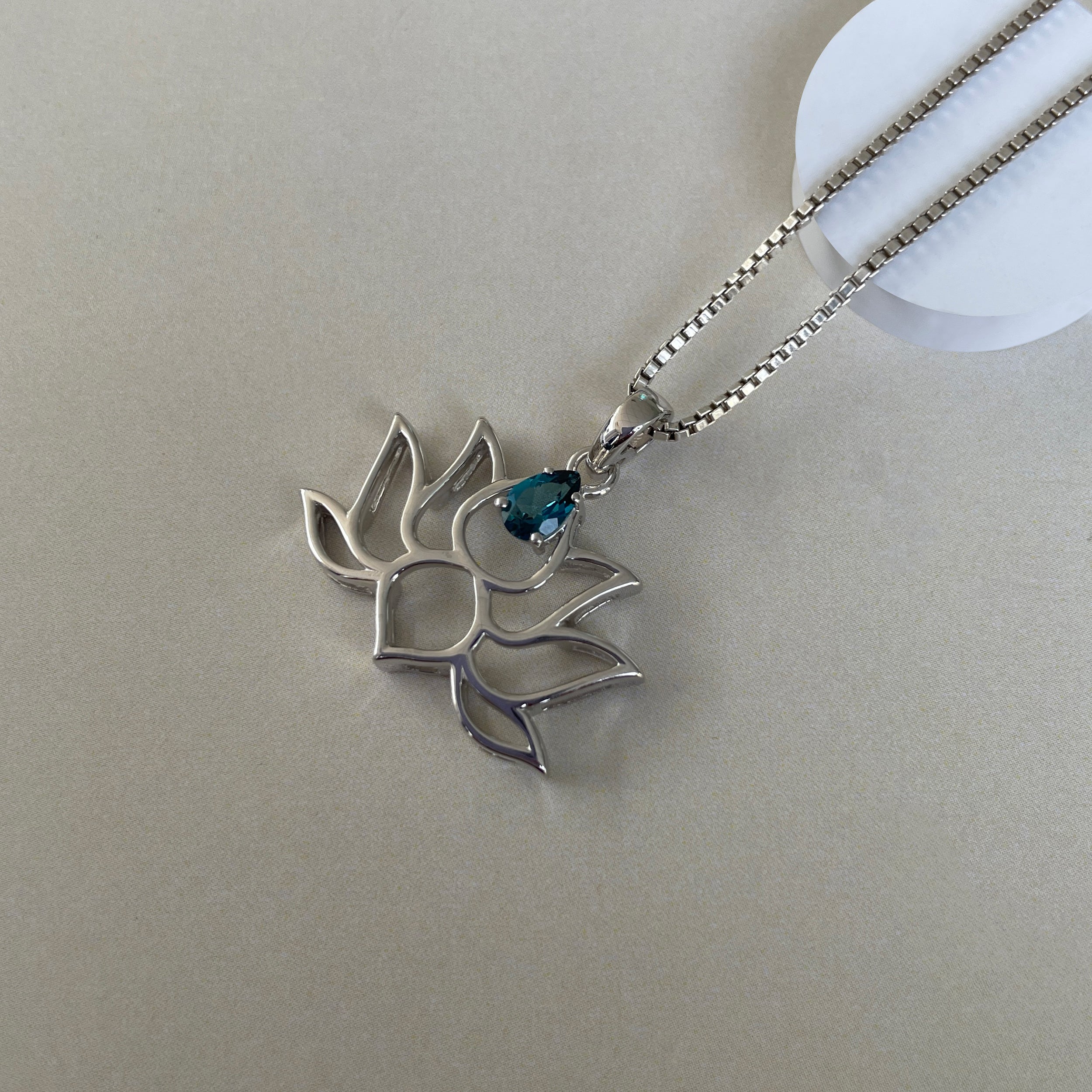 London Blue Topaz Lotus Pendant-(LBTZ-SN-156.)