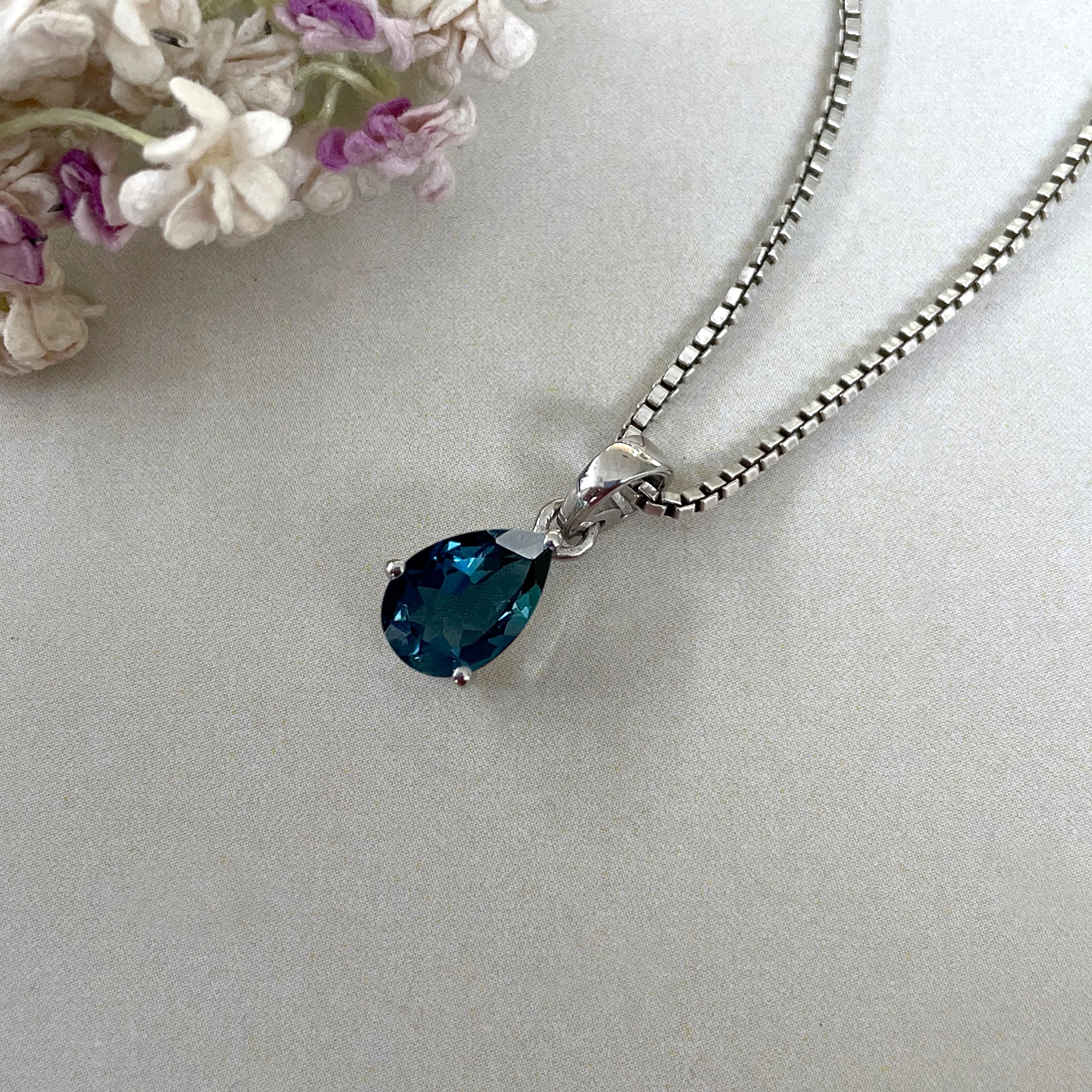 London Blue Topaz Pendant-(LBTZ-SP-917.)
