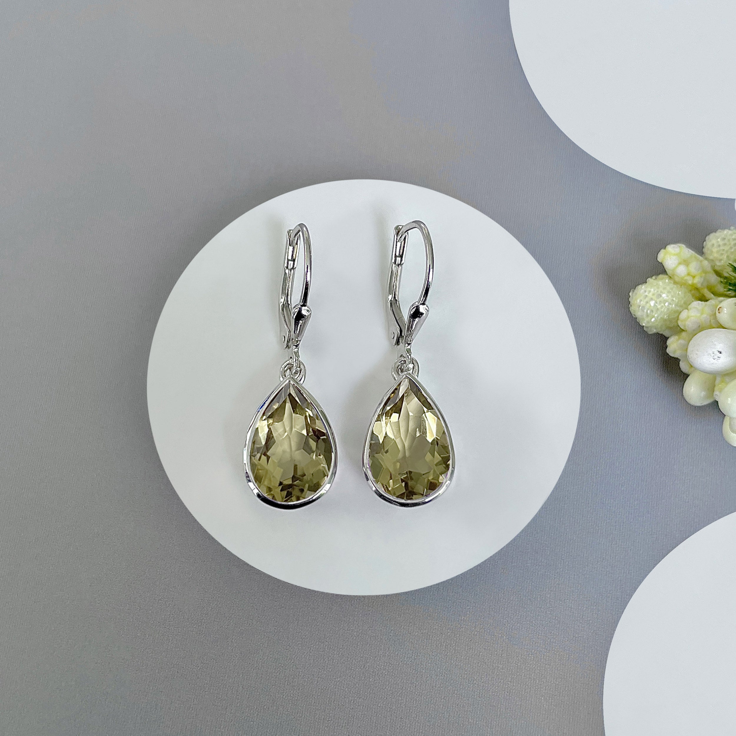 Lemon Quartz Leverback Earrings-(LEM-SE-1252.)