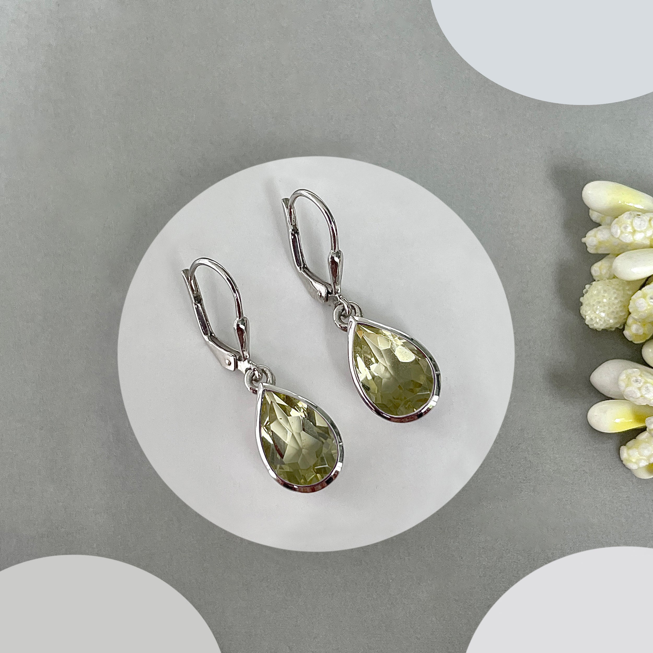 Lemon Quartz Leverback Earrings-(LEM-SE-707.)